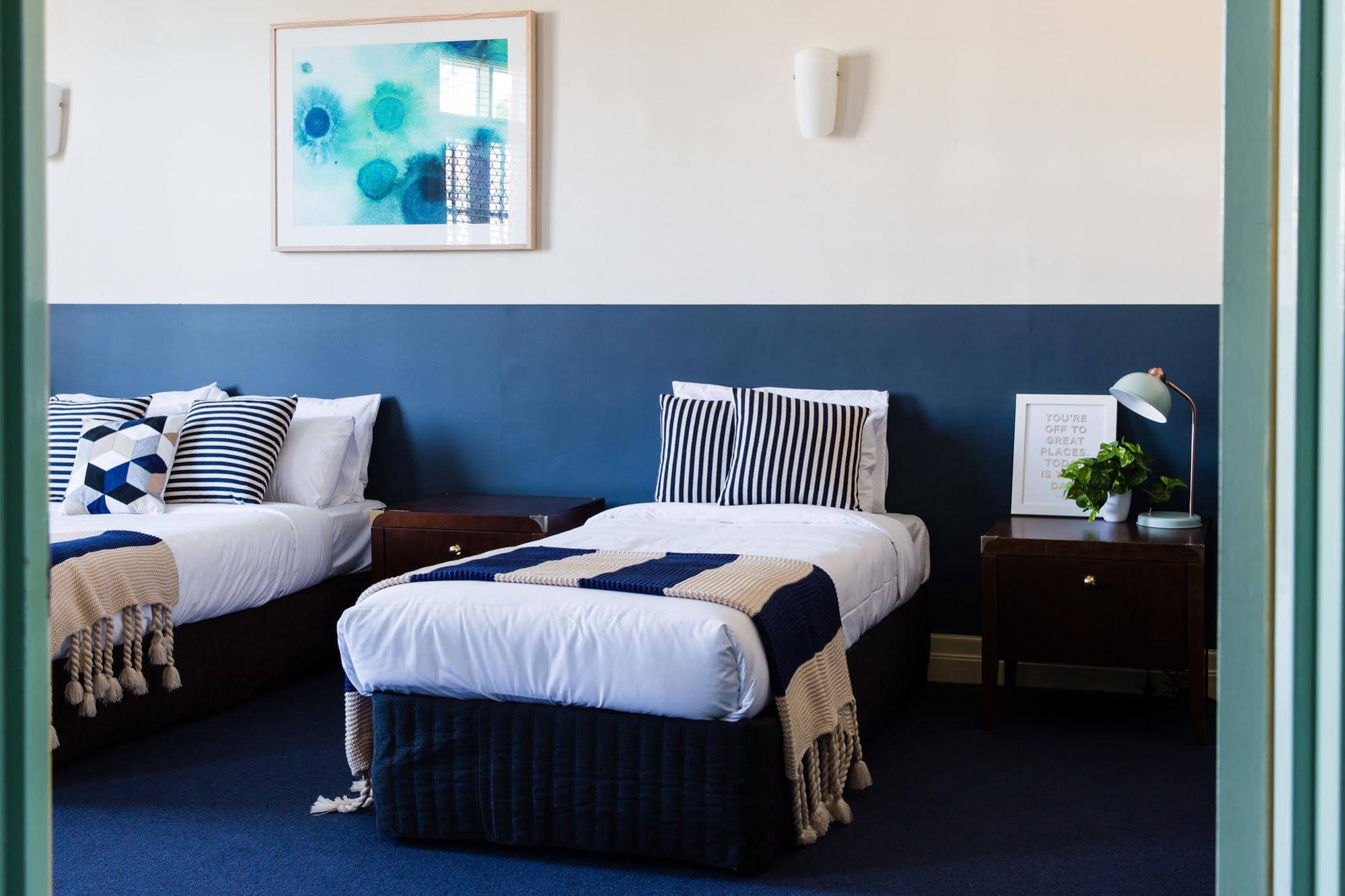 The Bridgeview Hotel