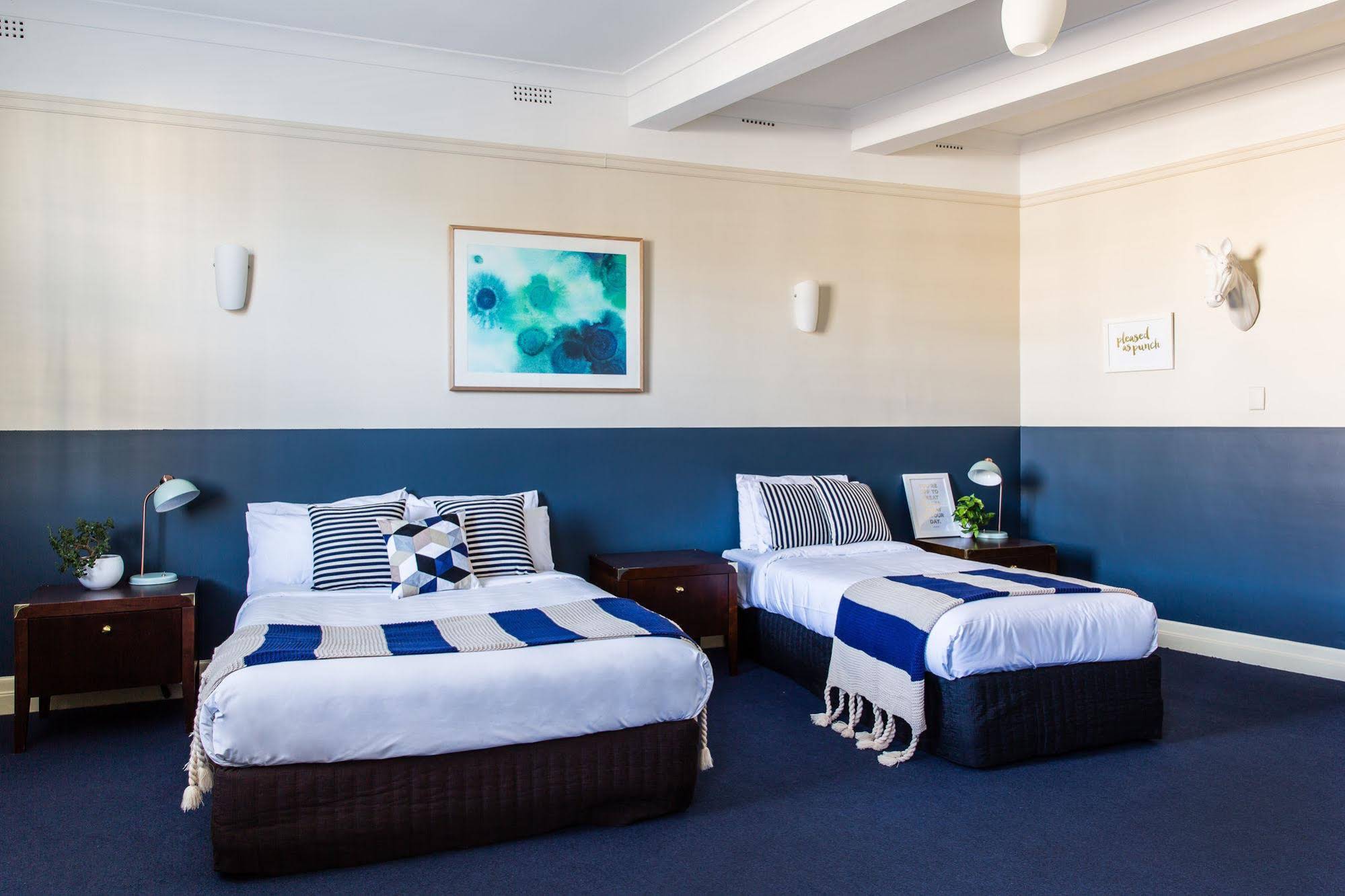 The Bridgeview Hotel