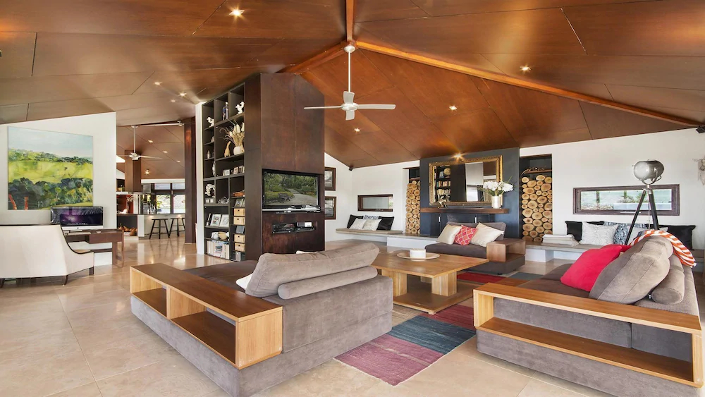 Eqeleni Byron Hinterland Retreat