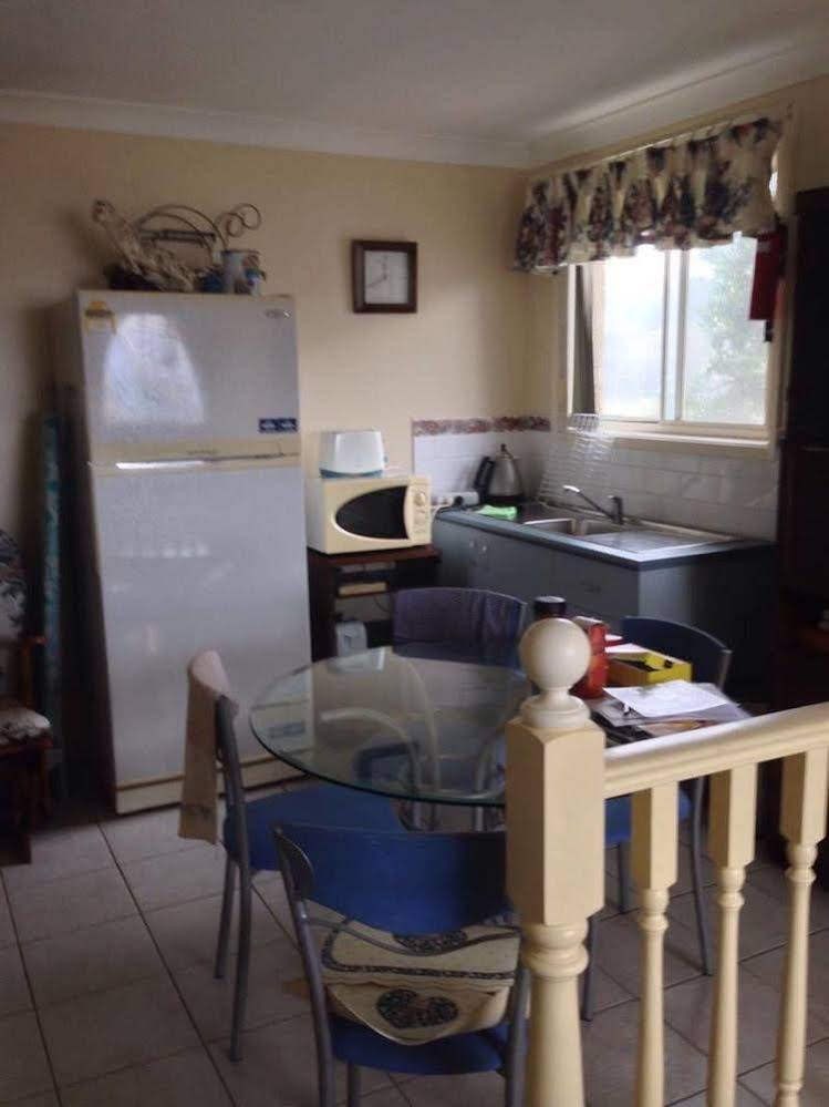 Lake Illawarra Bed and Breakfast