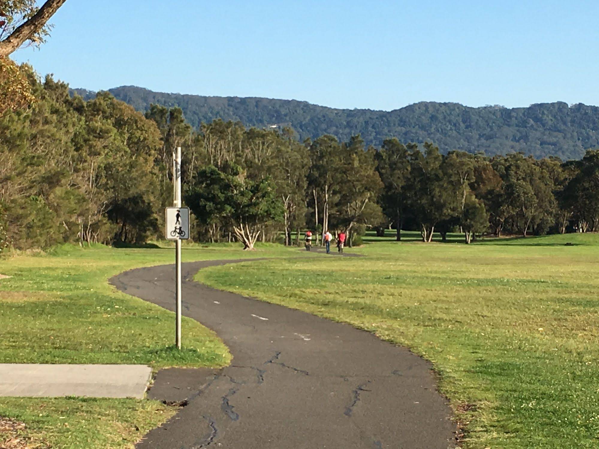 Beach Park Motor Inn