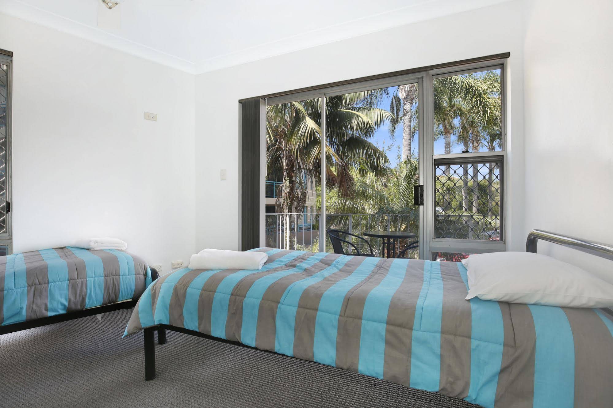 Beach Park Motor Inn