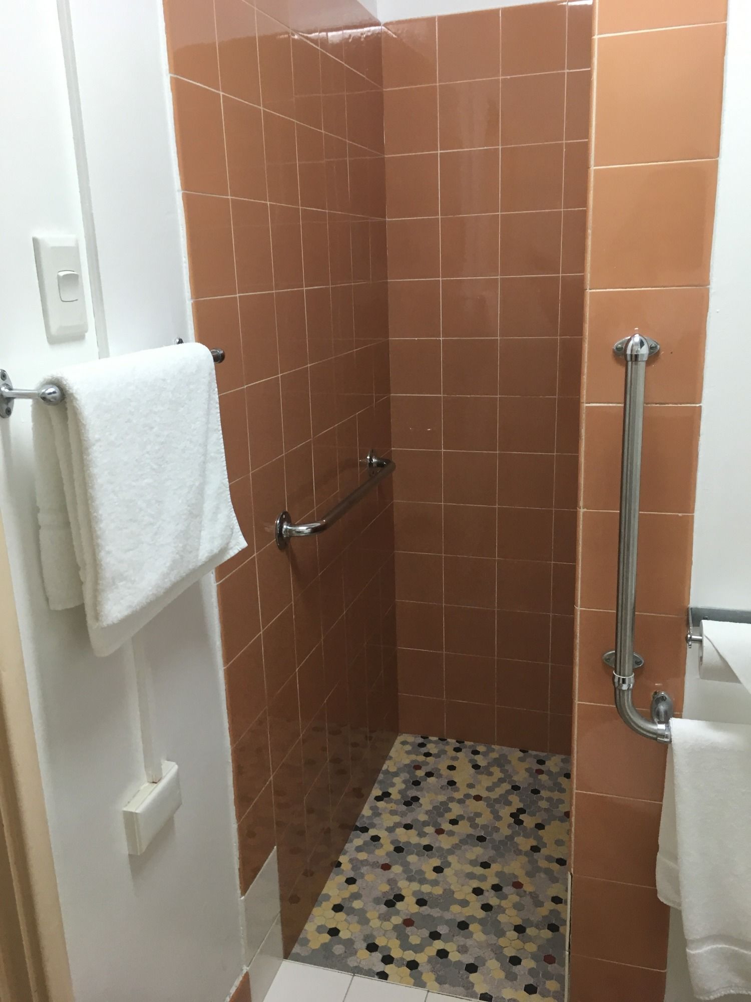 Flinders Motel (Wollongong)