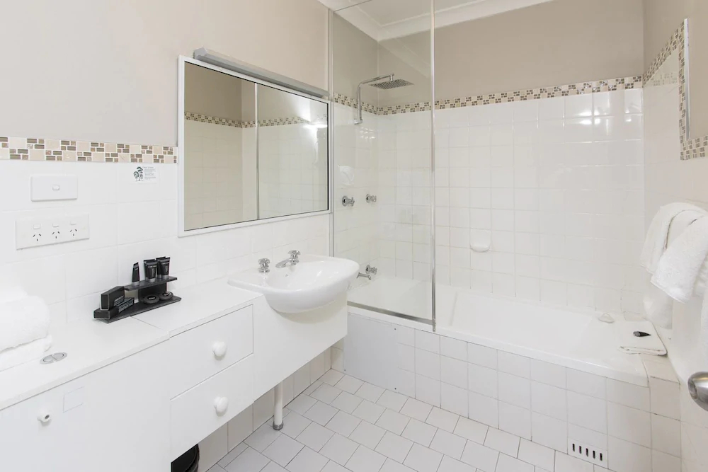 The Belmore All Suite Hotel