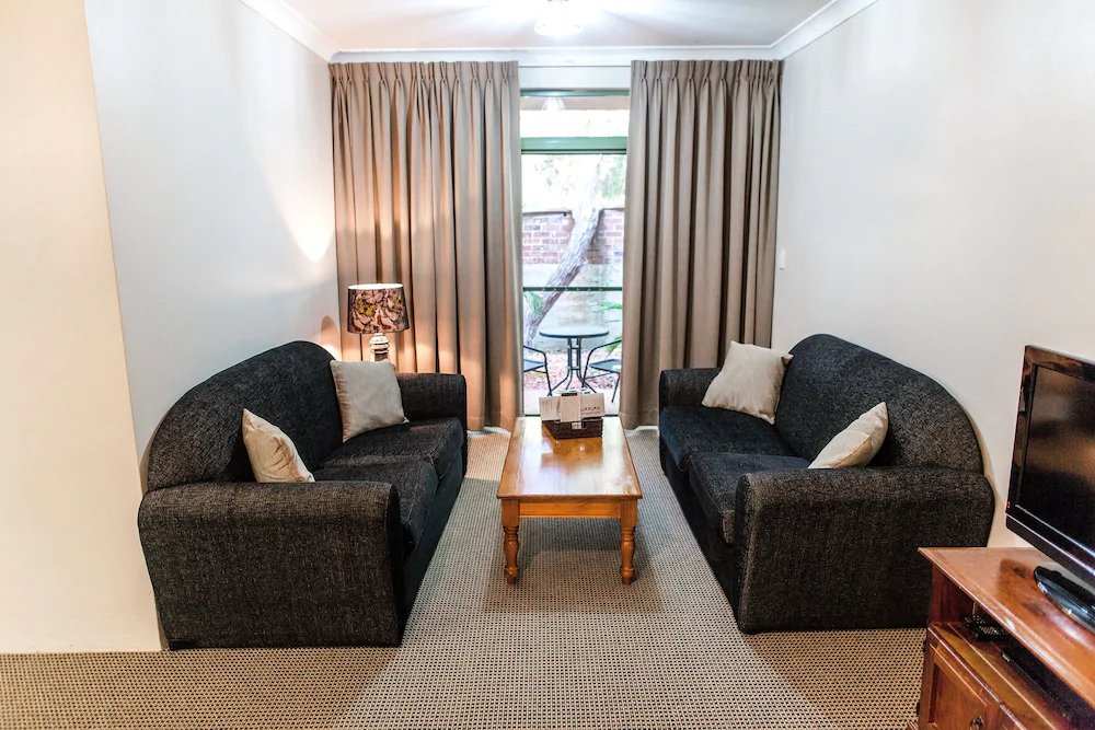 The Belmore All Suite Hotel