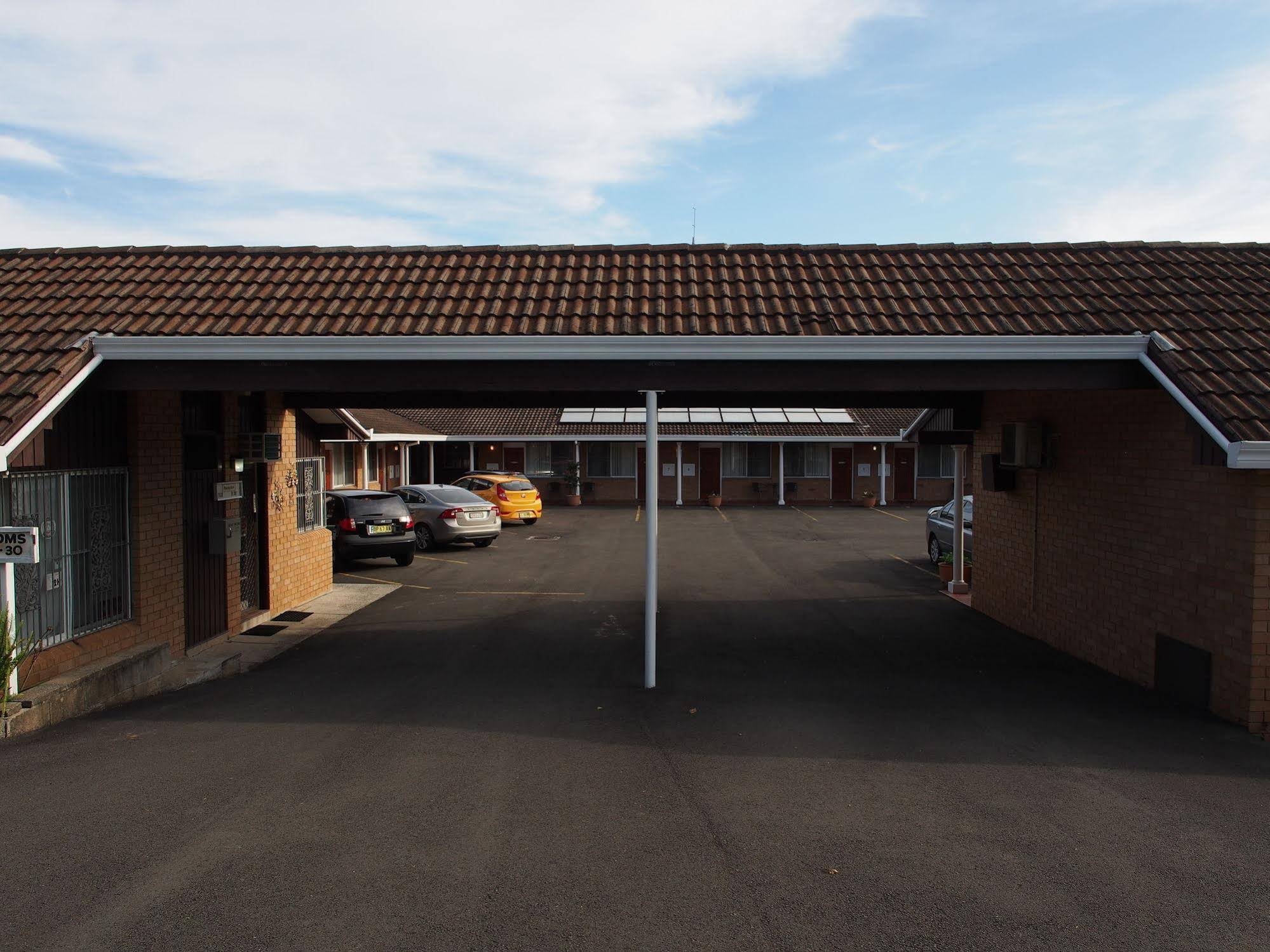 The Windmill Motel
