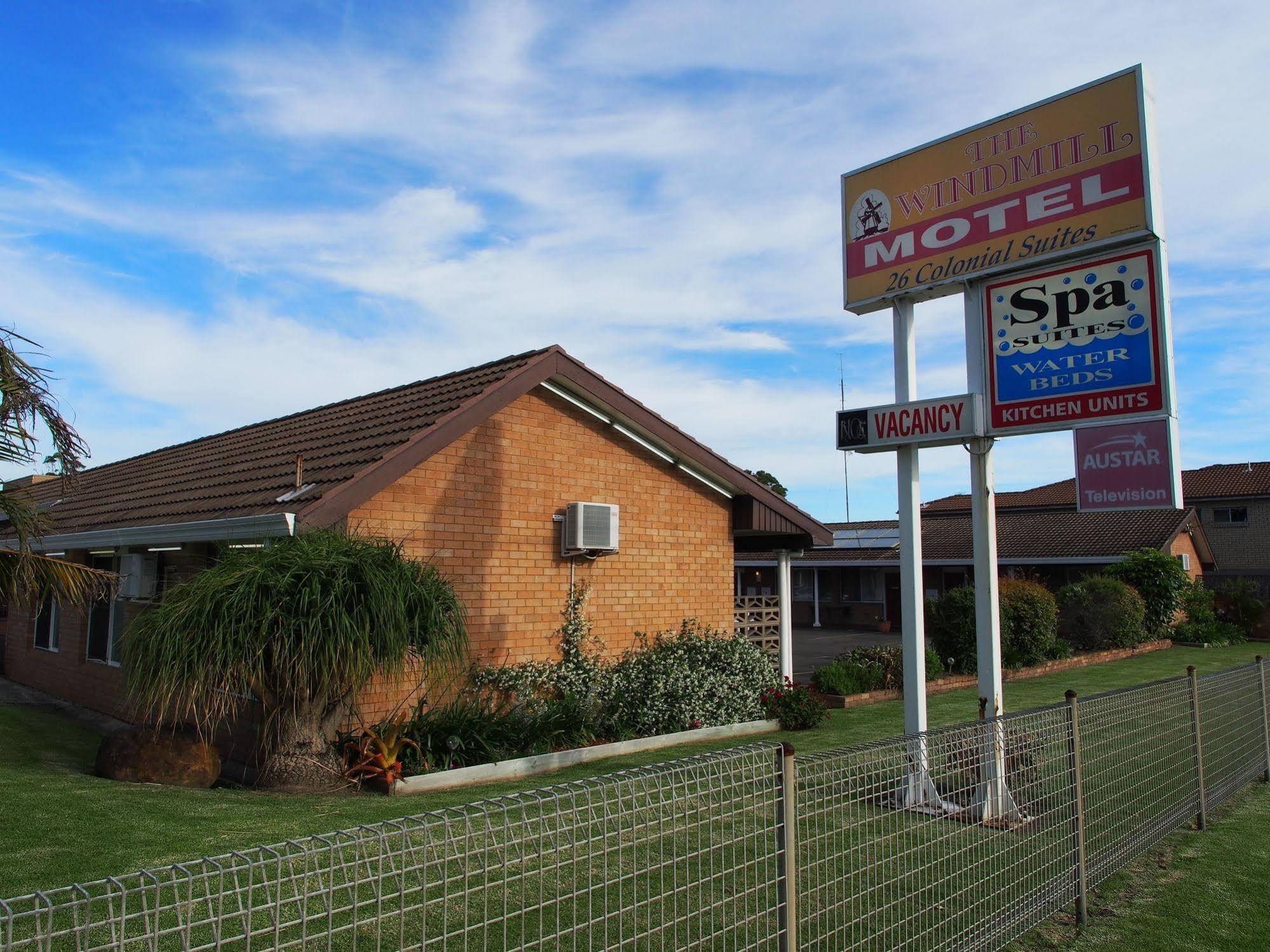 The Windmill Motel