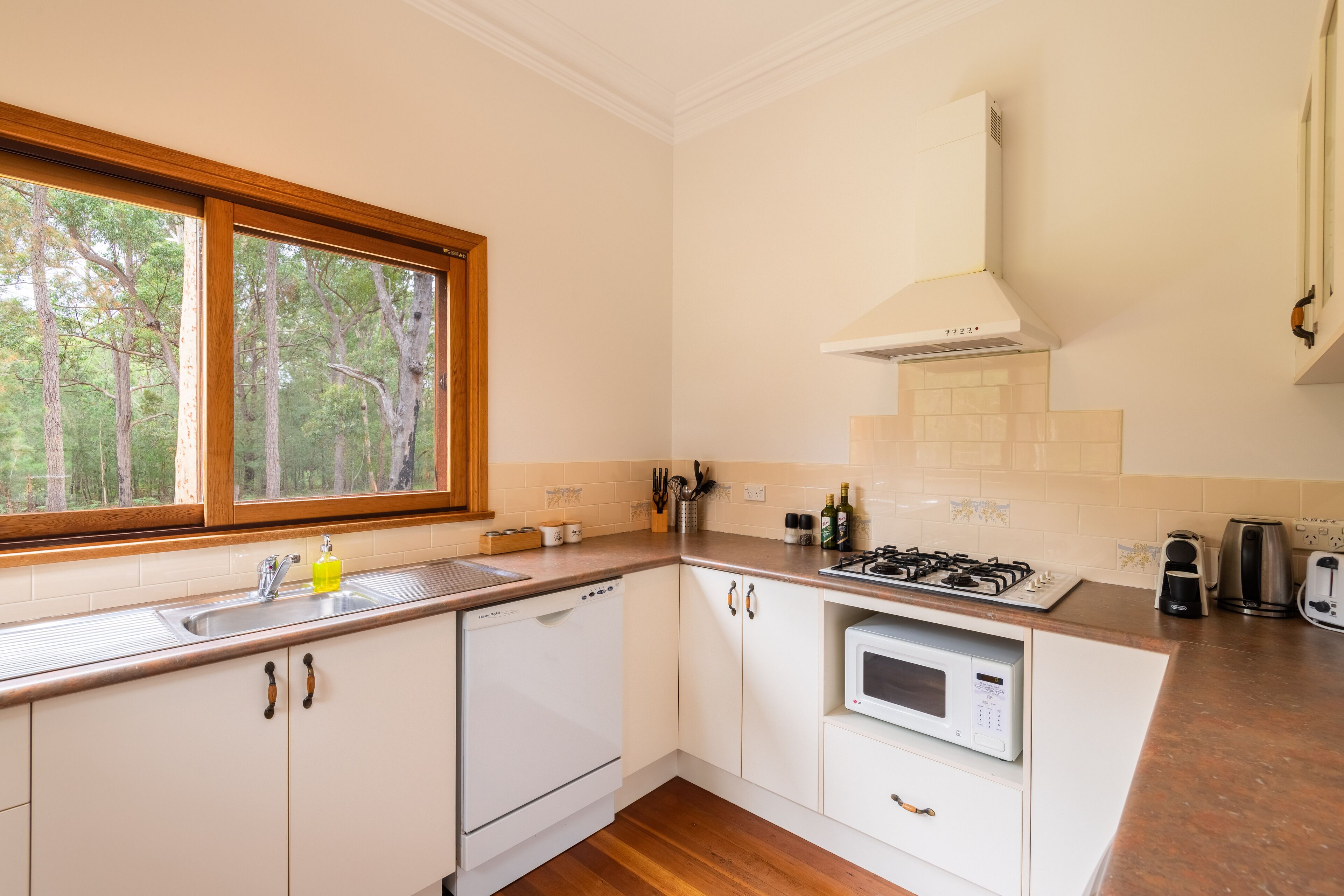 Bay and Bush Cottages, Jervis Bay