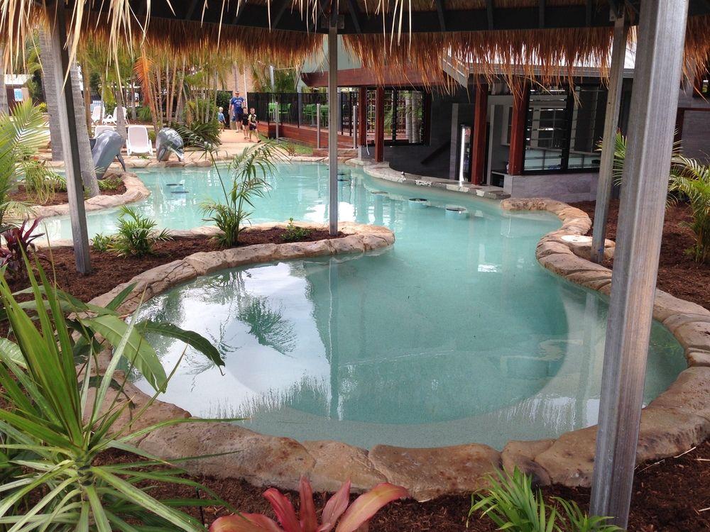 Blue Dolphin Holiday Resort