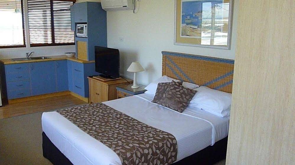 Surf Motel