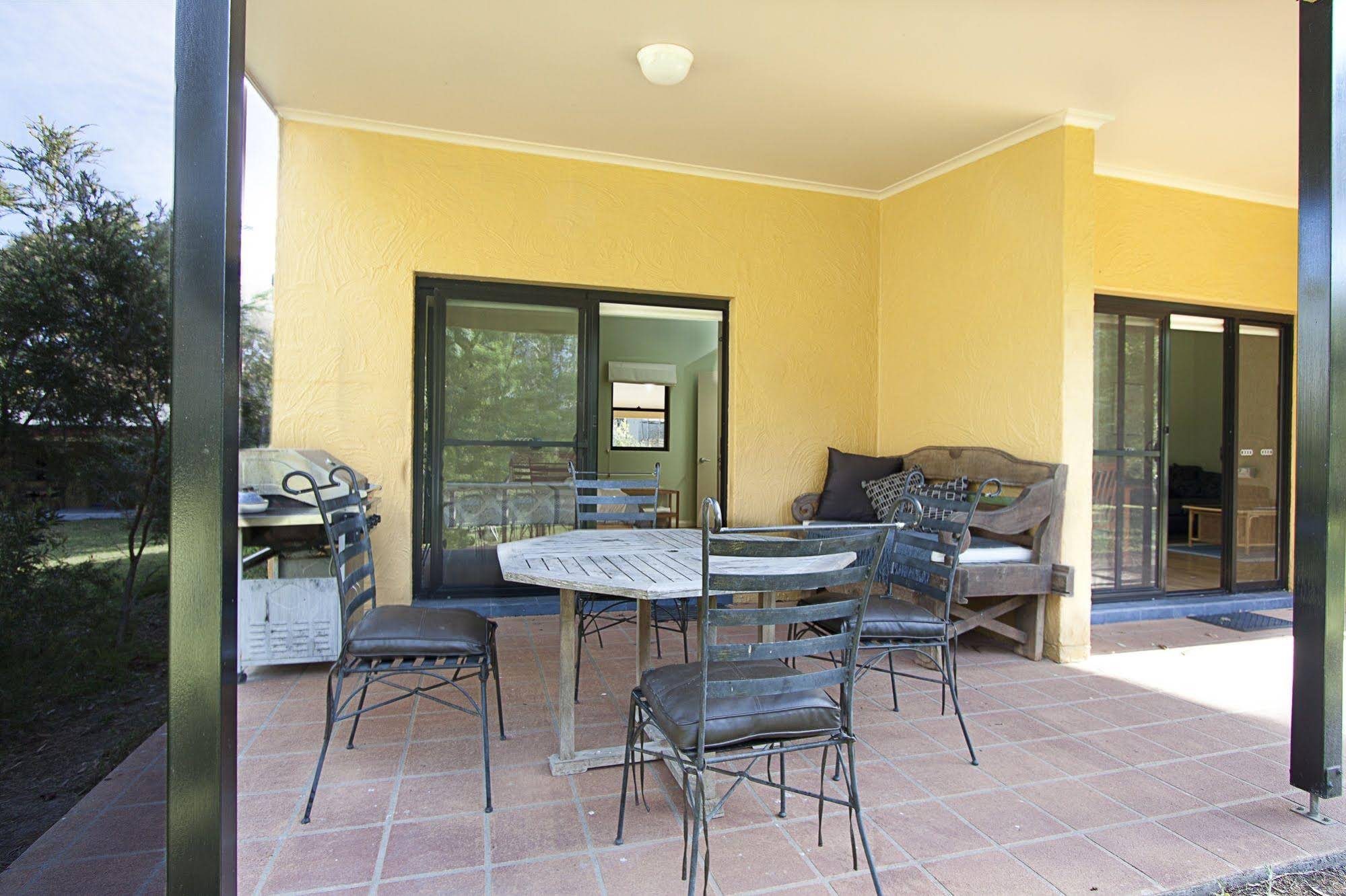 Milton Country Cottages