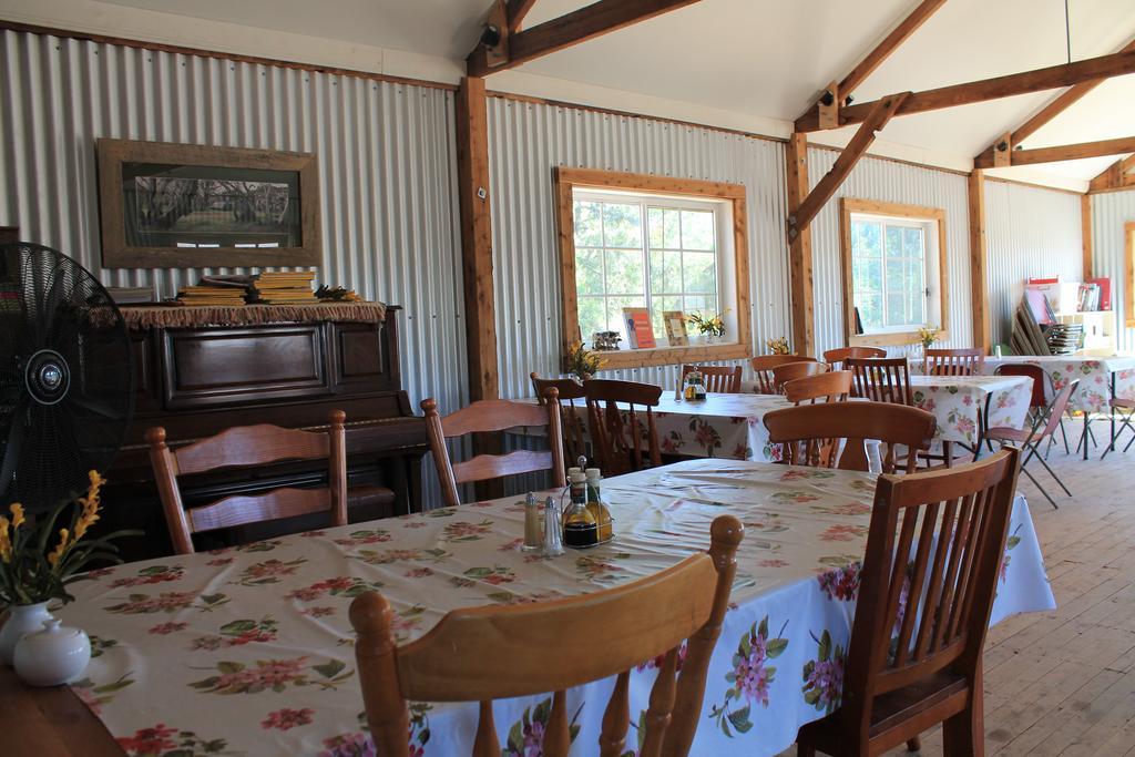 Hanericka Farmstay