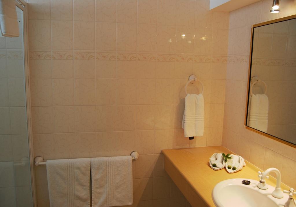 Stay at Alice Springs Hotel