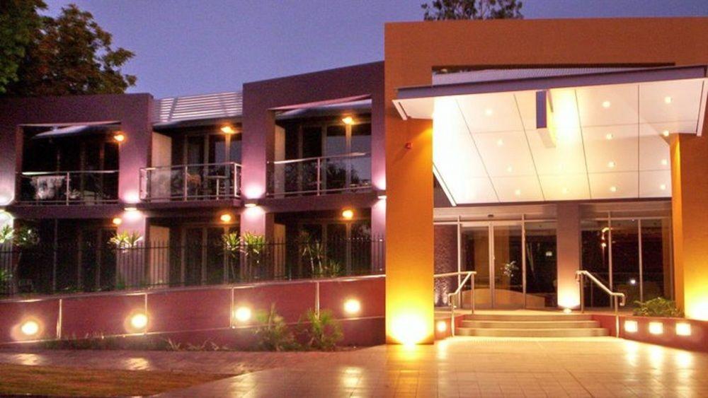Stay at Alice Springs Hotel