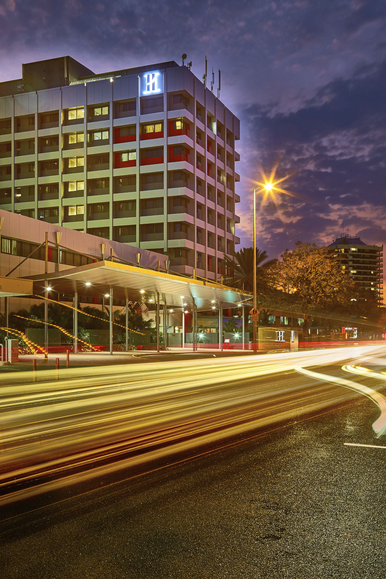 Courtyard By Marriott Darwin Hotel