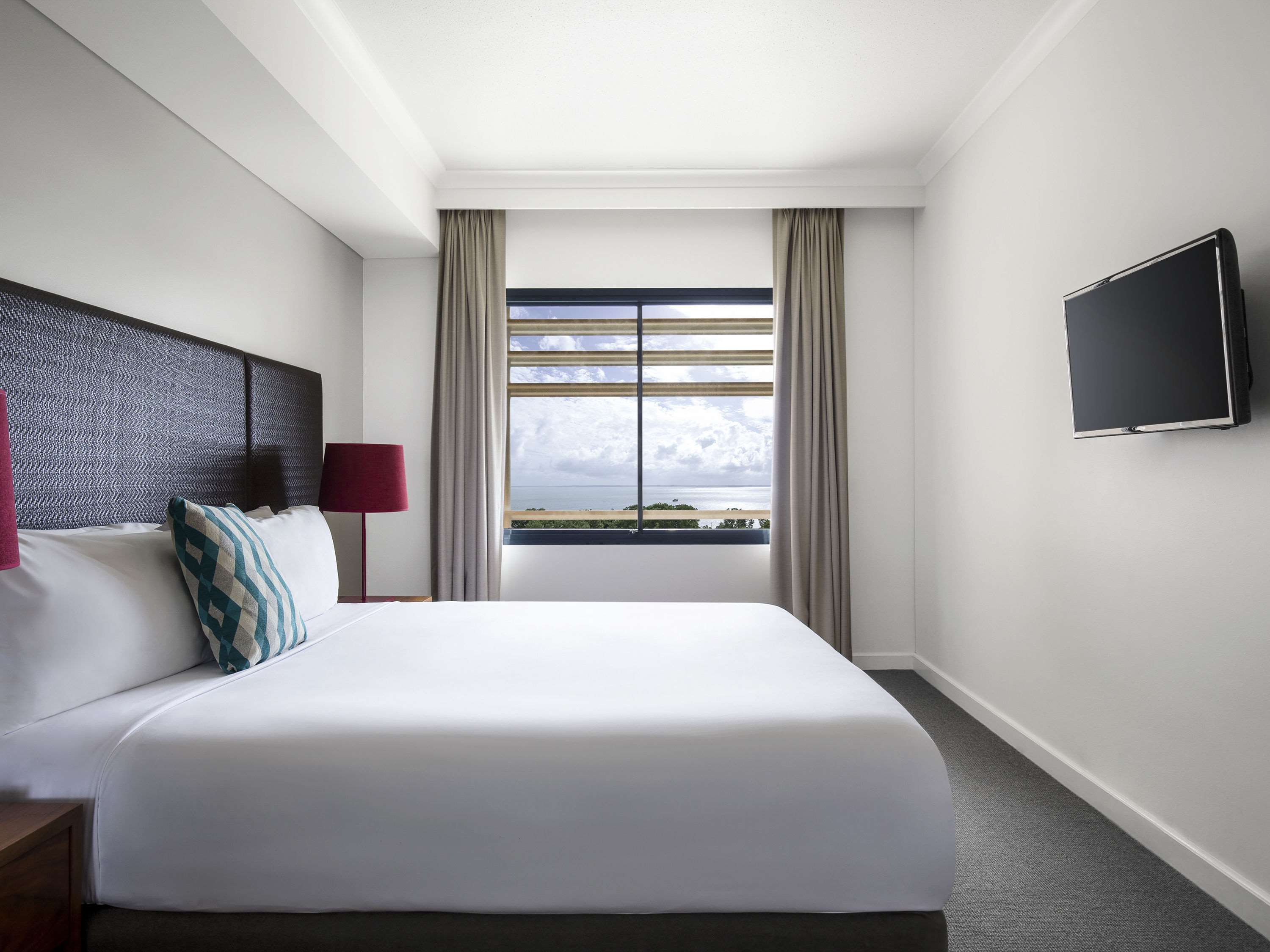 Mantra on the Esplanade Darwin