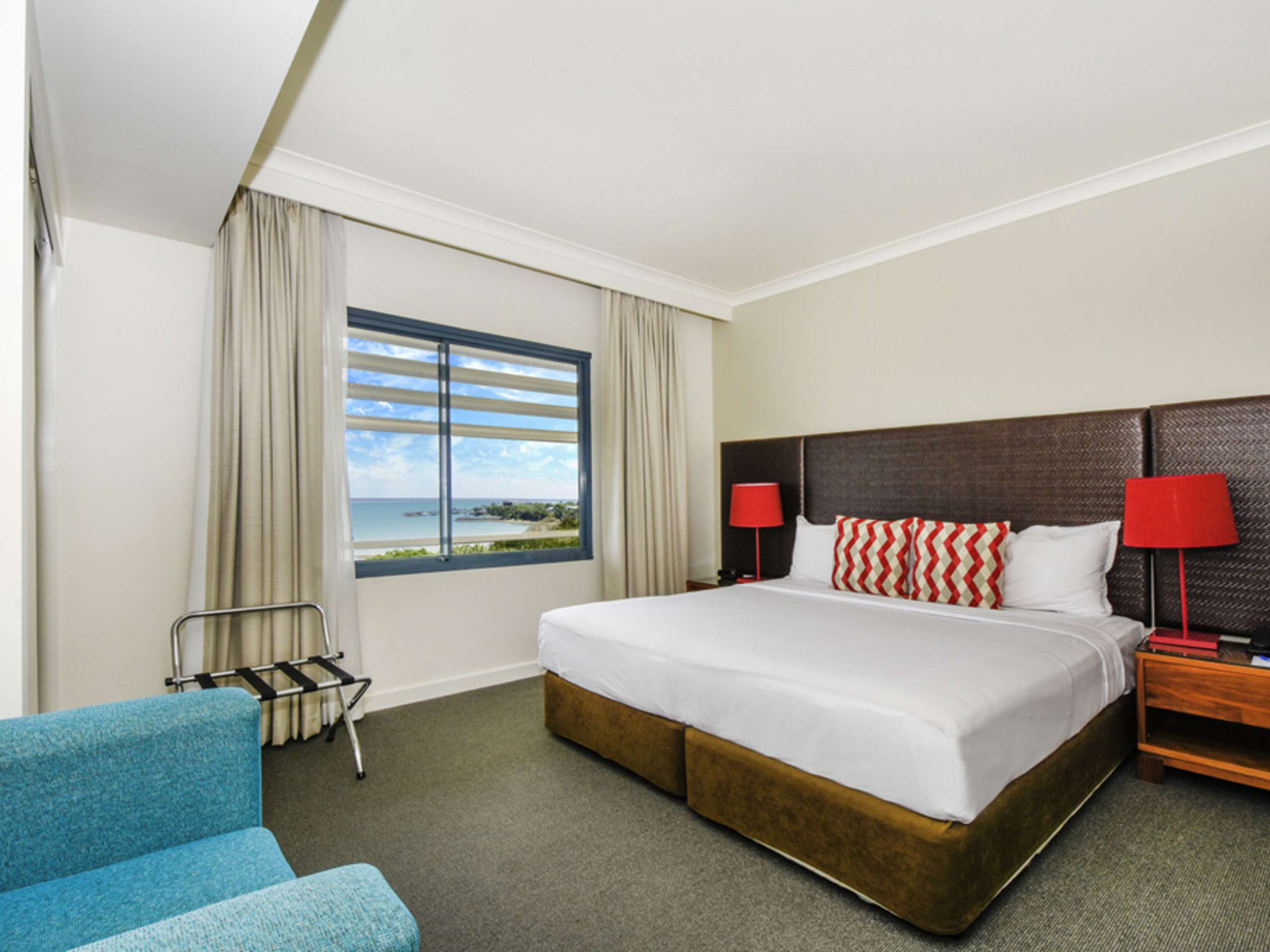 Mantra on the Esplanade Darwin