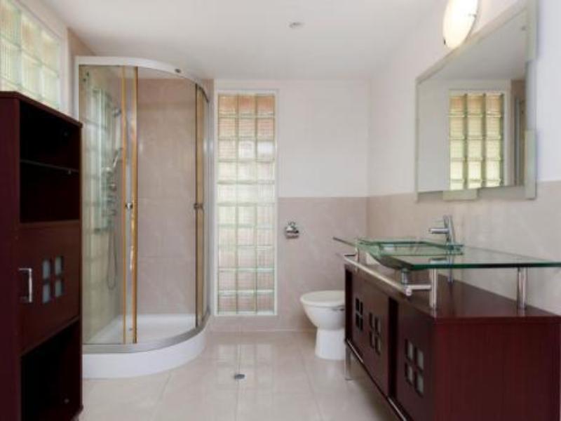 Peninsula Apartments Darwin