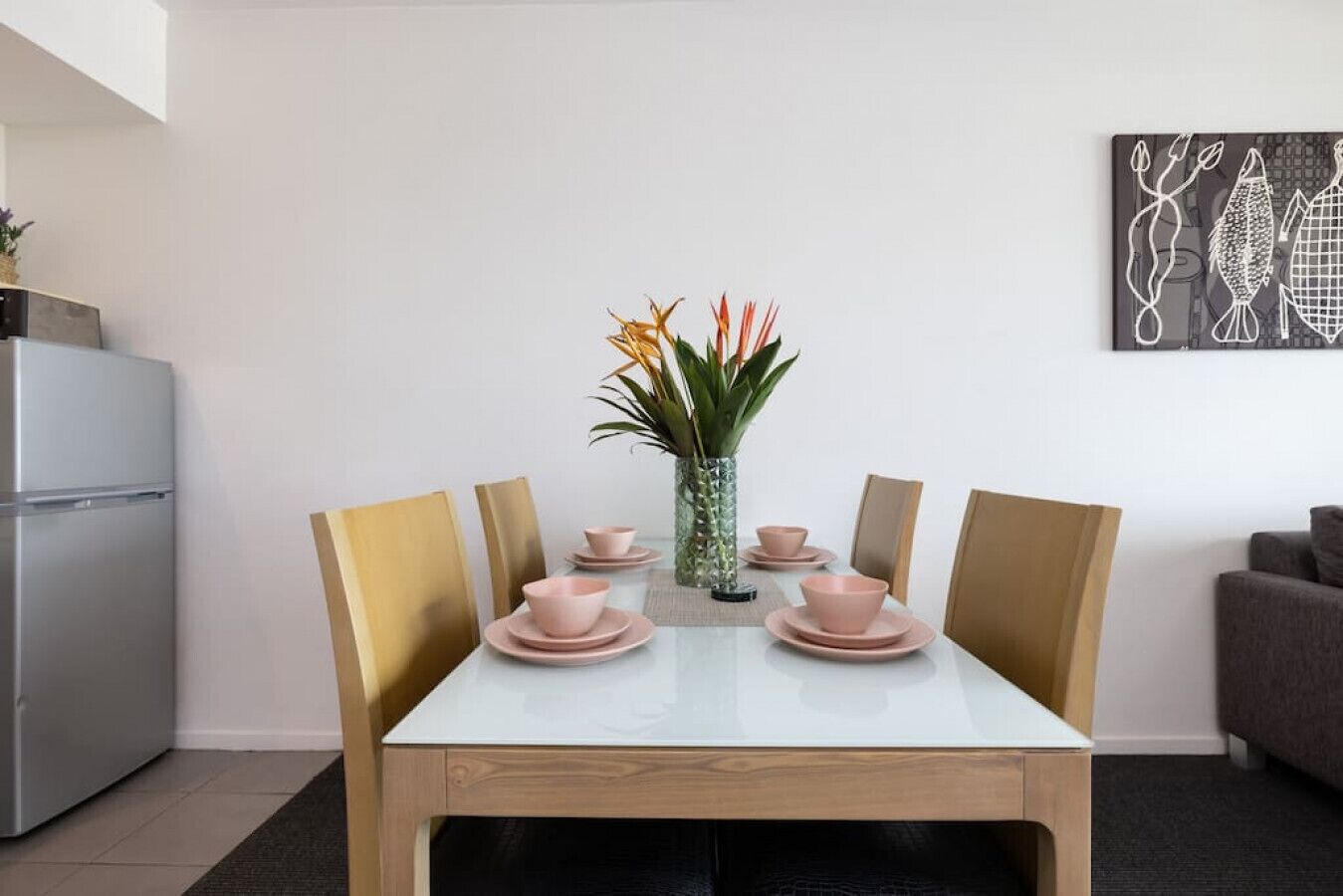 Signatures On Knuckey