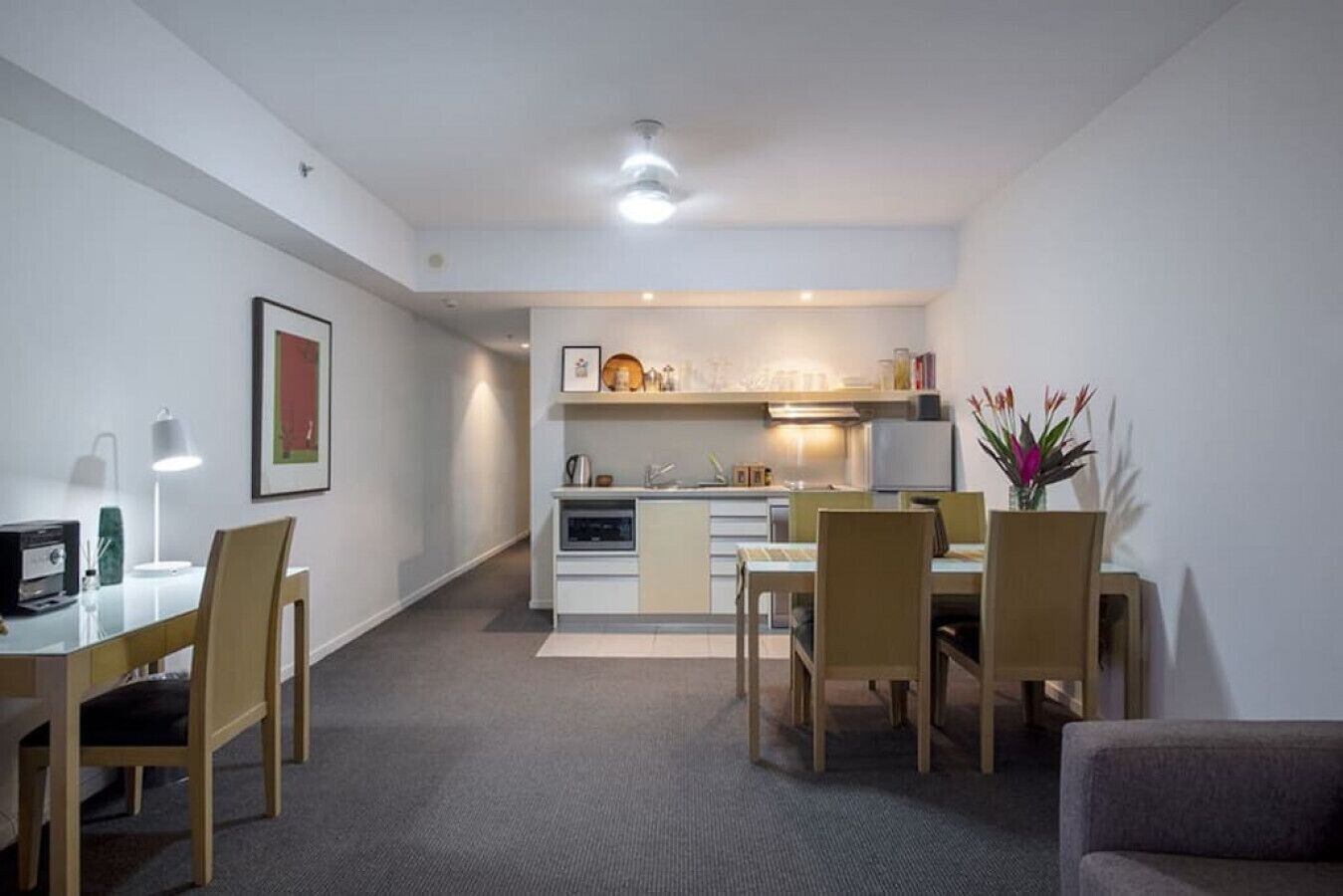 Signatures On Knuckey