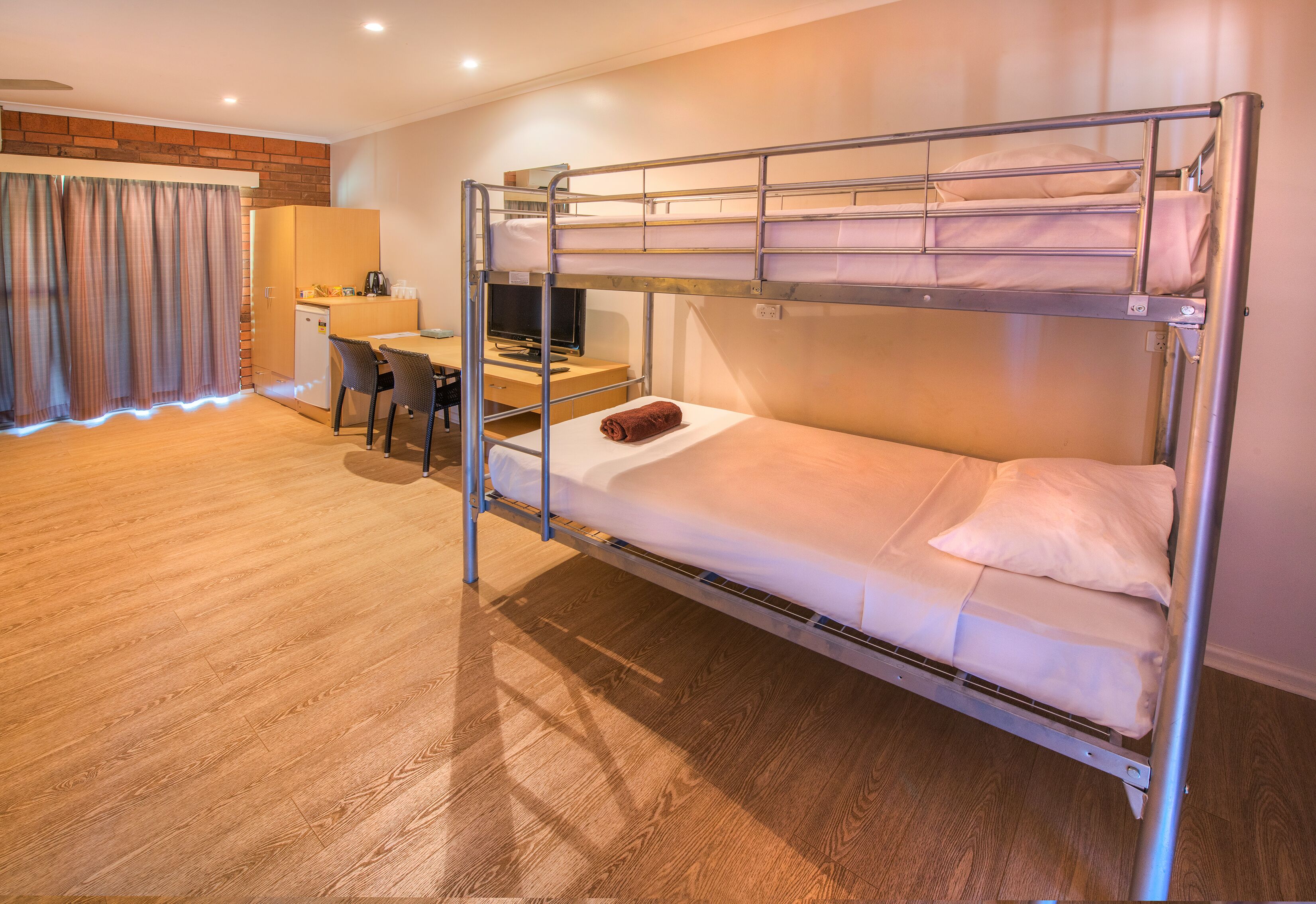 Contour Hotel Katherine