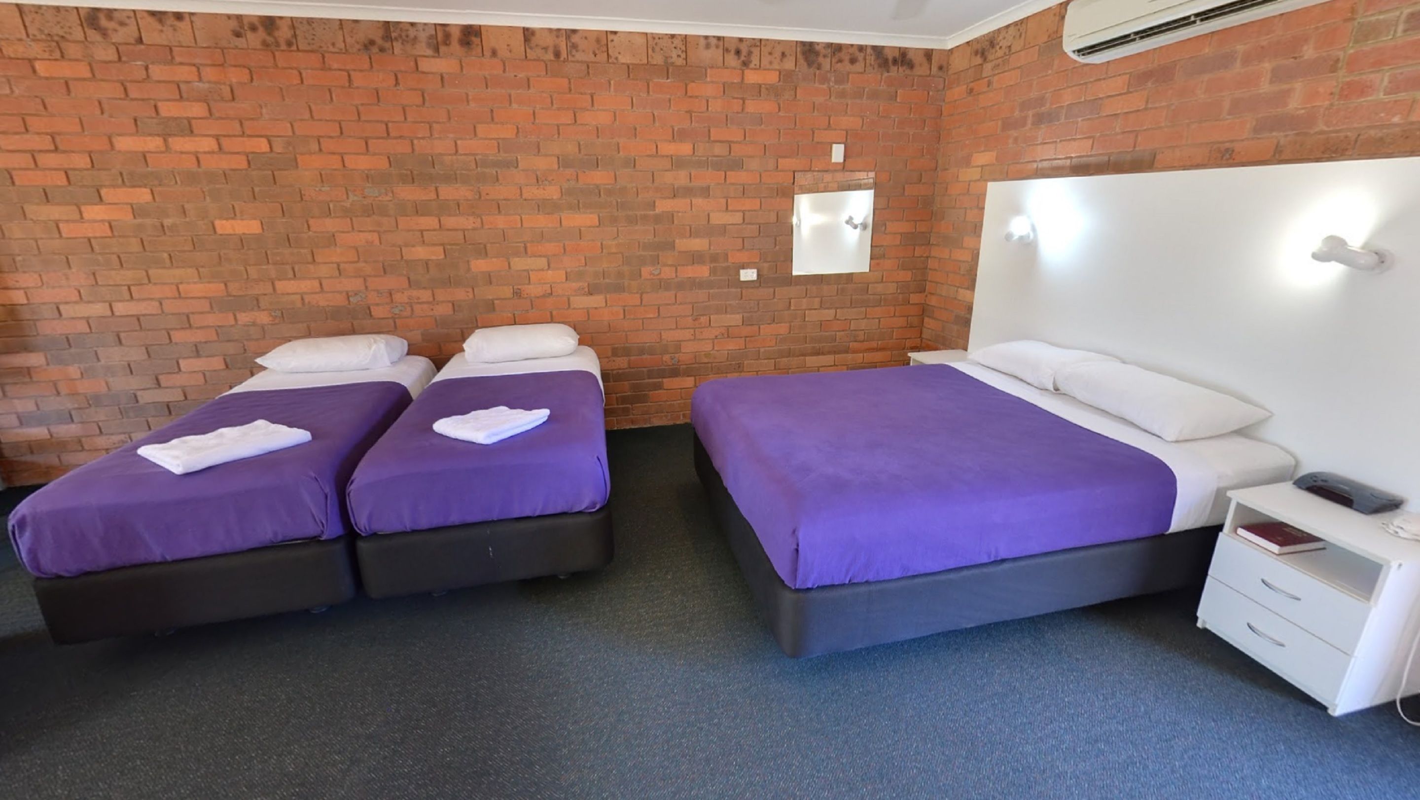 Contour Hotel Katherine