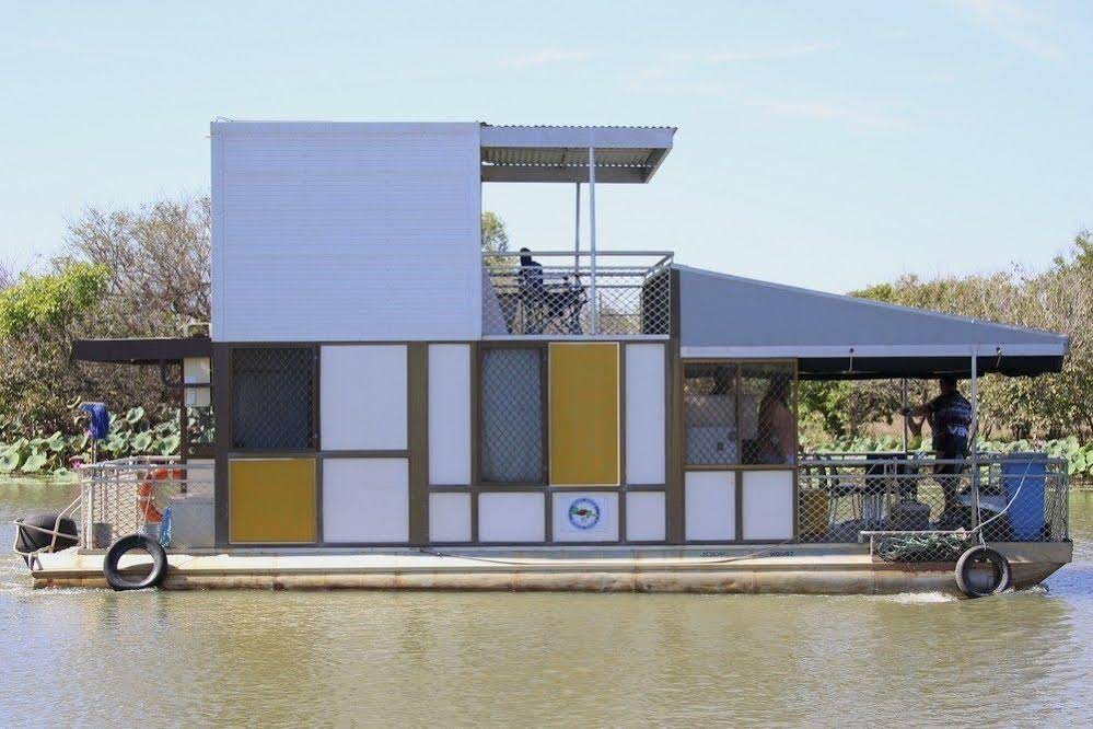 Mary River House Boats