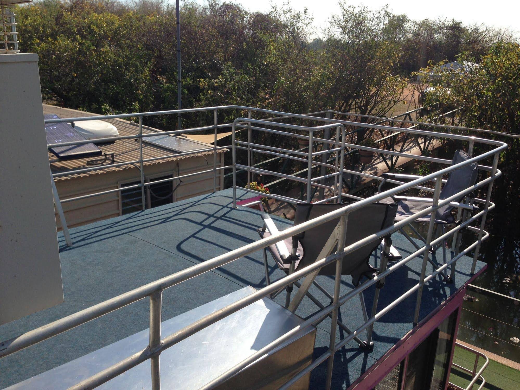 Mary River House Boats