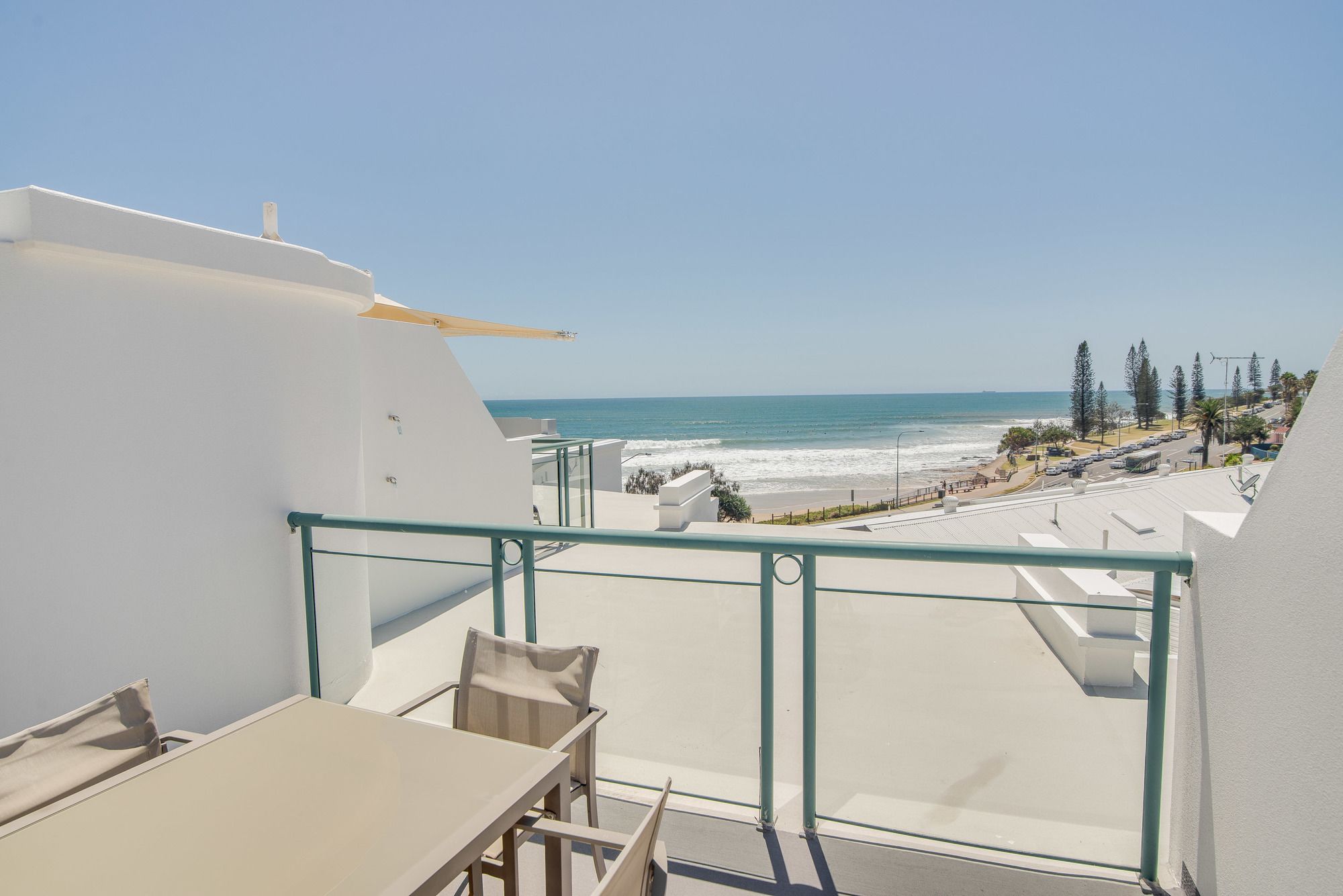 Grand Palais Beachside Resort