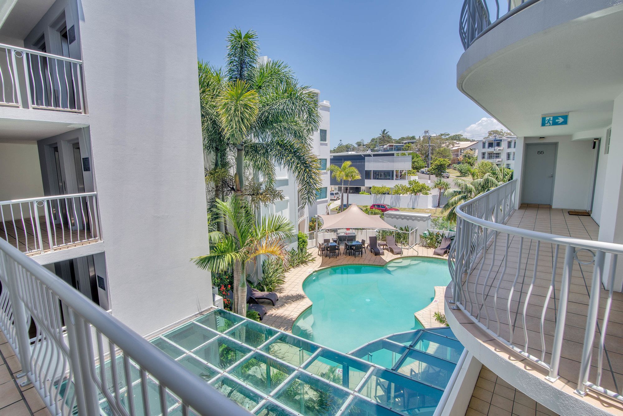 Grand Palais Beachside Resort
