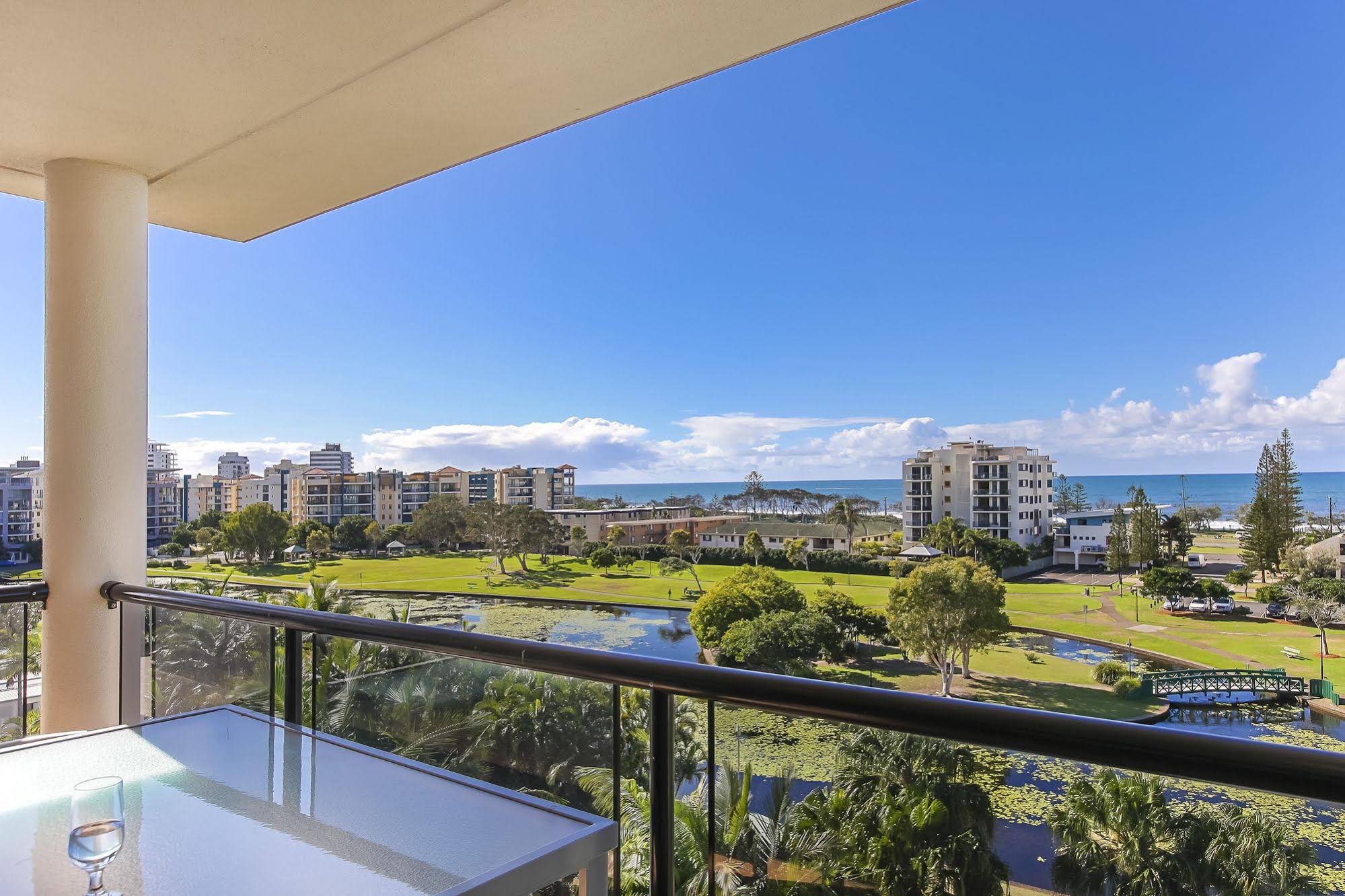 Mirage Alexandra Headland