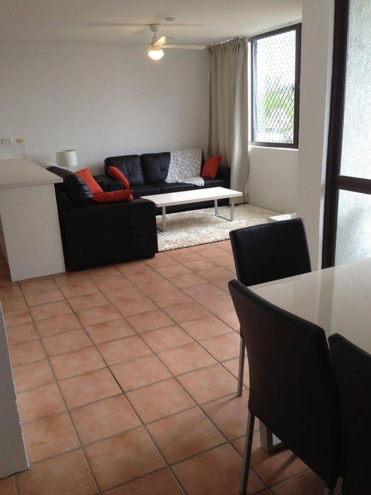 Mylos Holiday Apartments