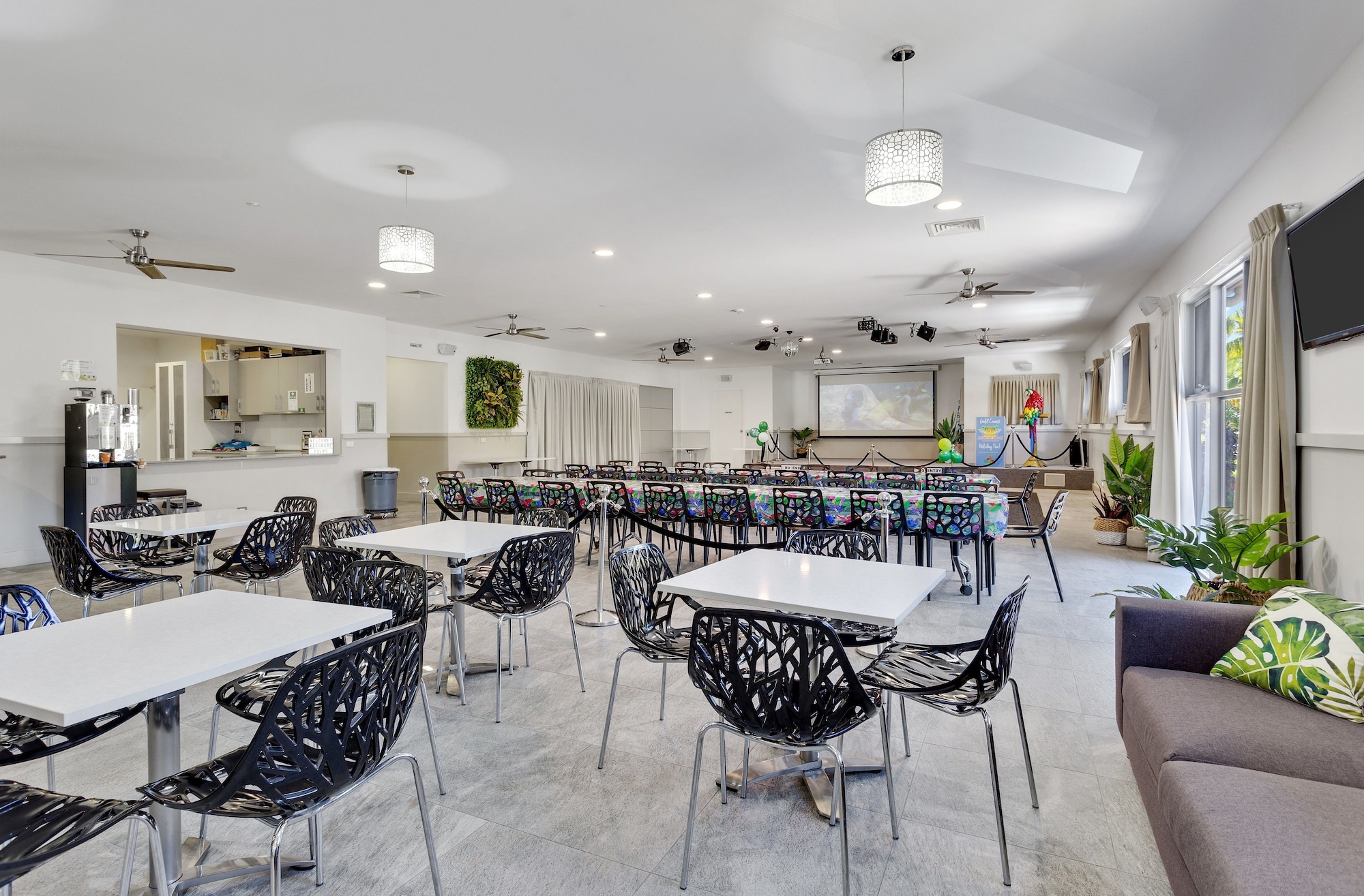 Ashmore Palms Holiday Village
