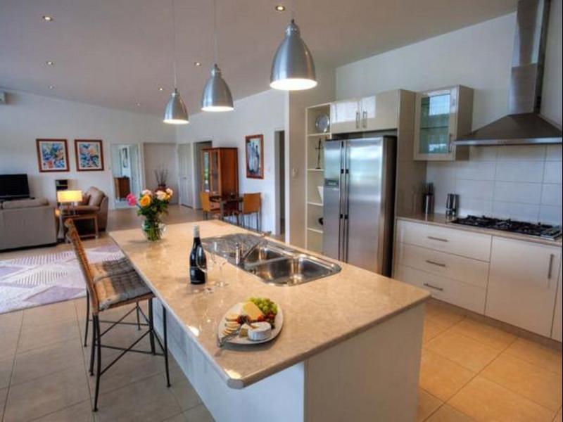 Azjure Studio Retreat