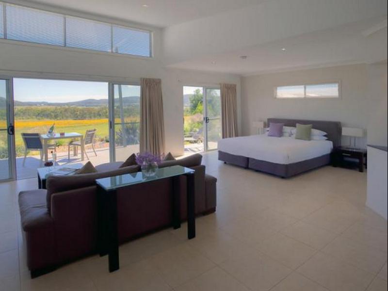 Azjure Studio Retreat