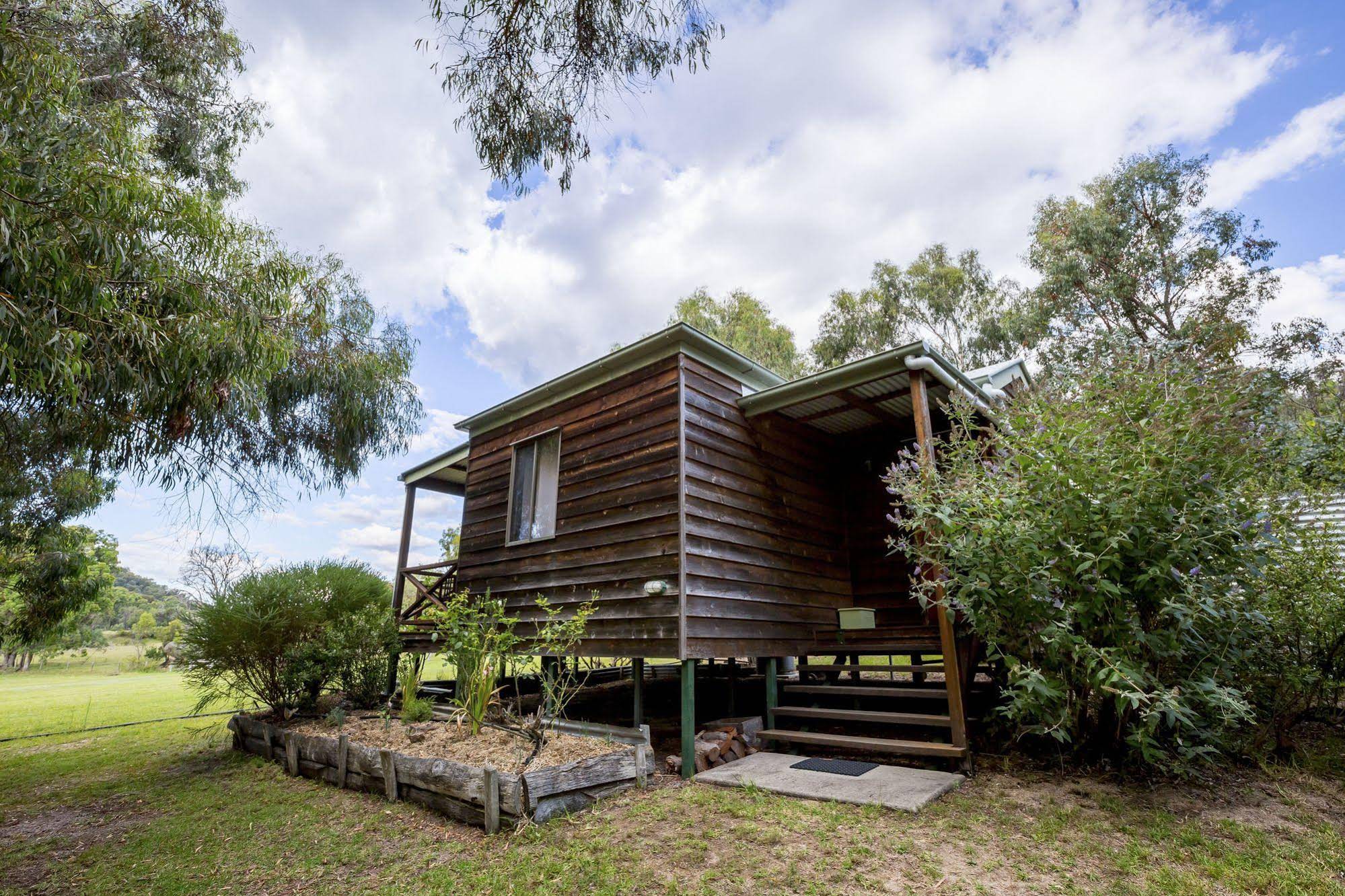 Wisteria Cottage and Cabins