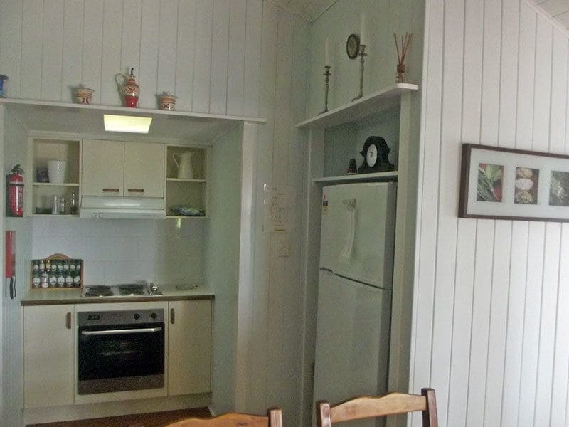 Montville Holiday House