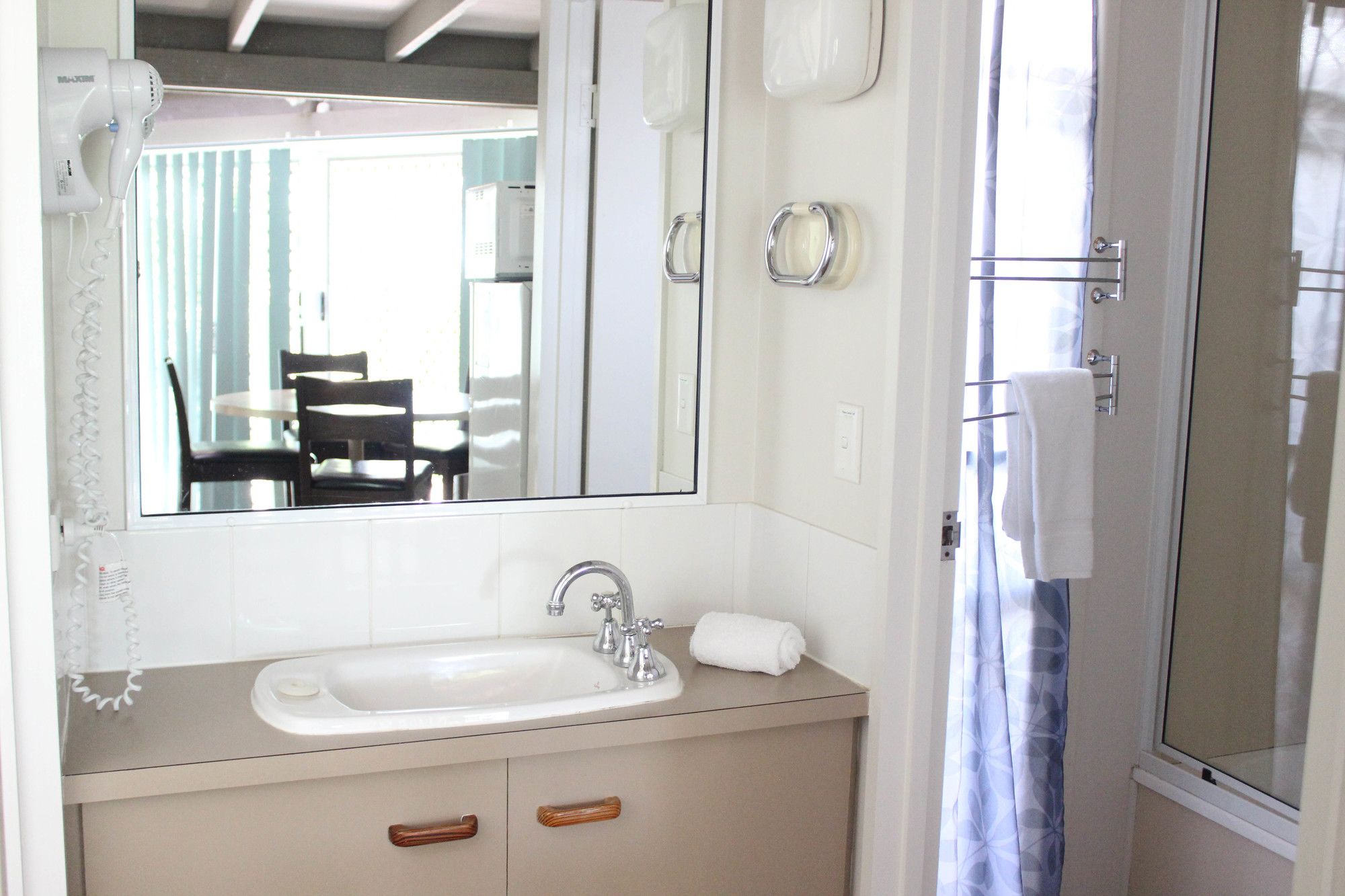 Kelly's Beach Resort