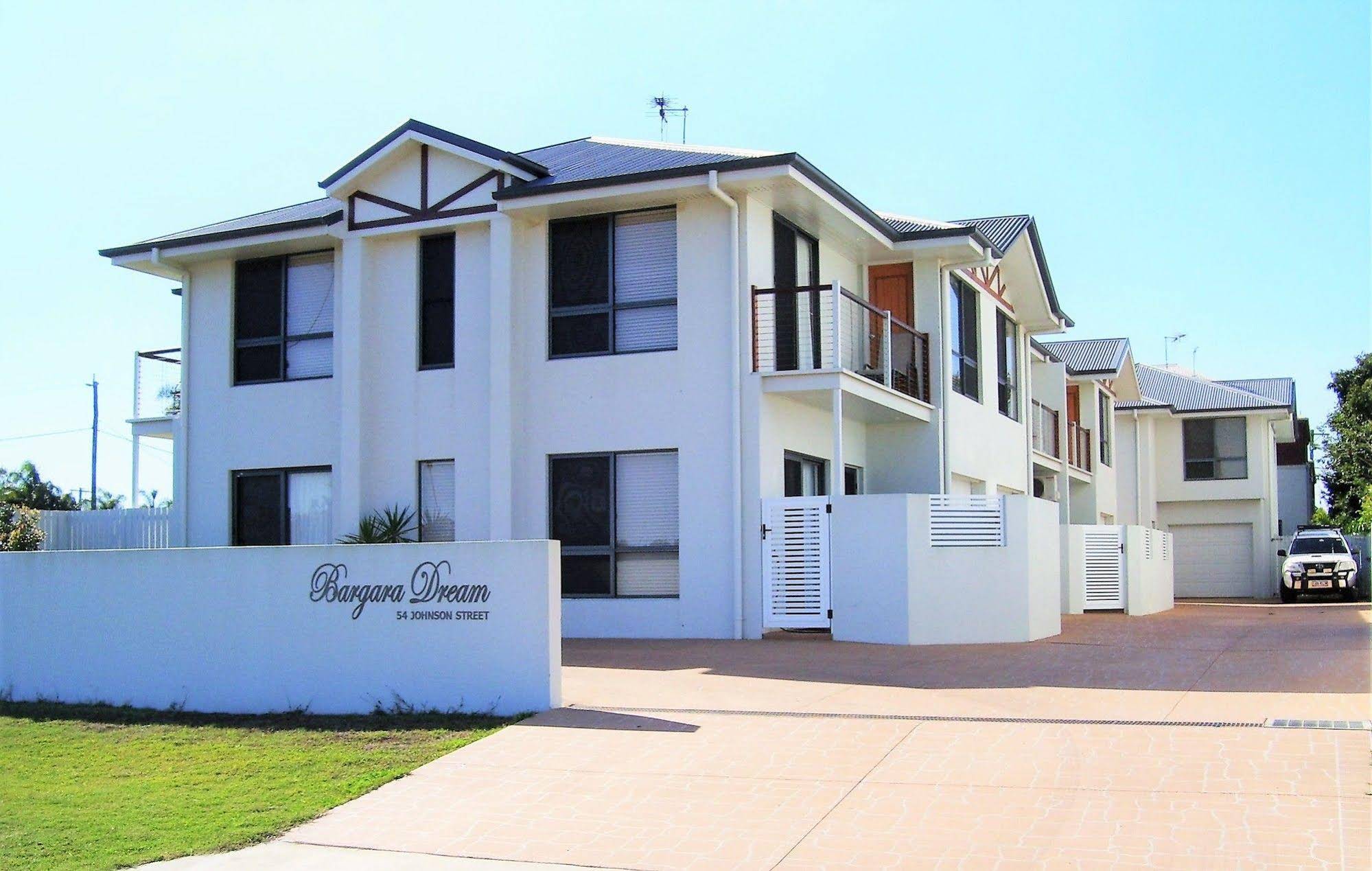 Koola Beach Apartments Bargara