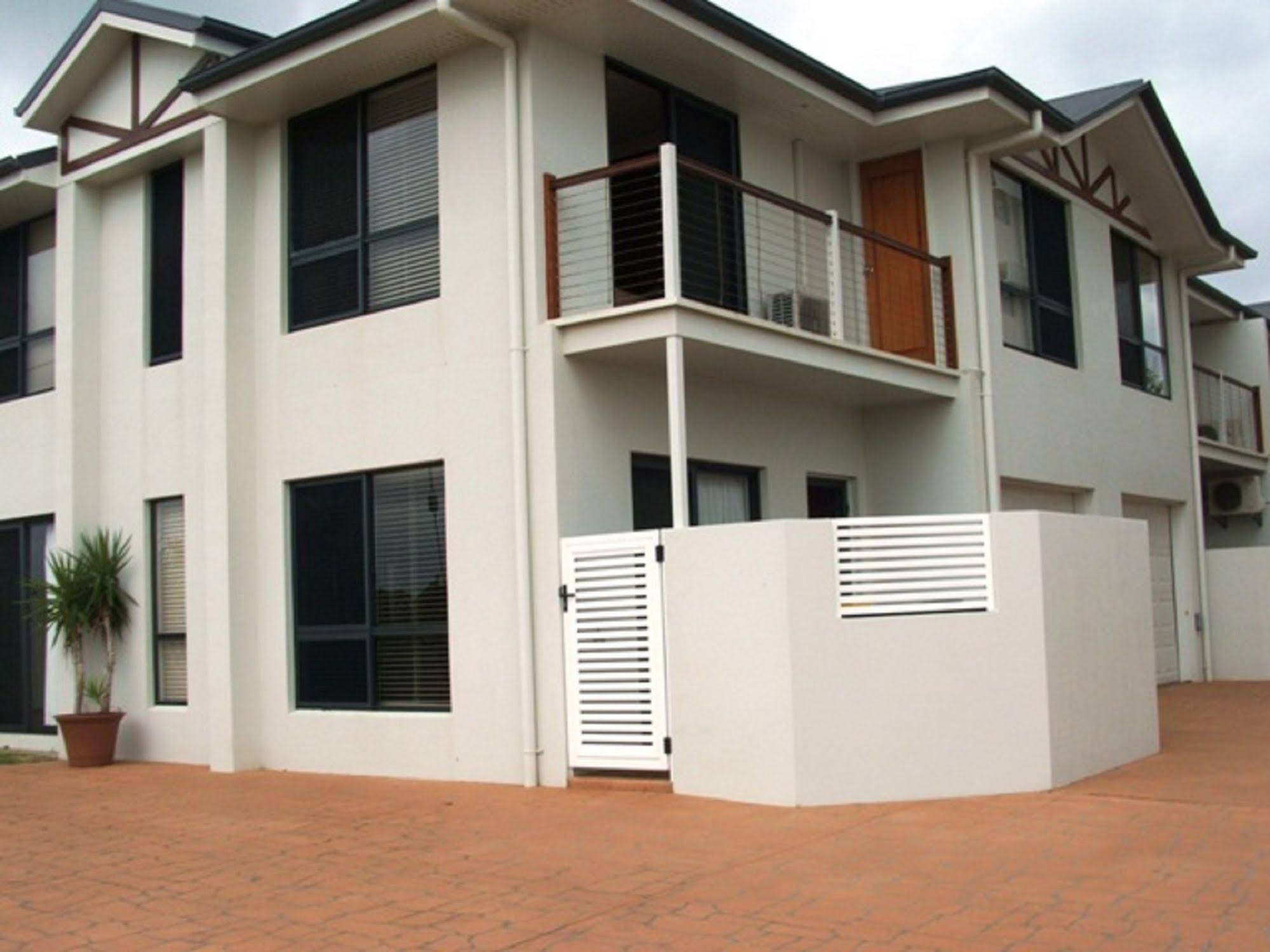 Koola Beach Apartments Bargara