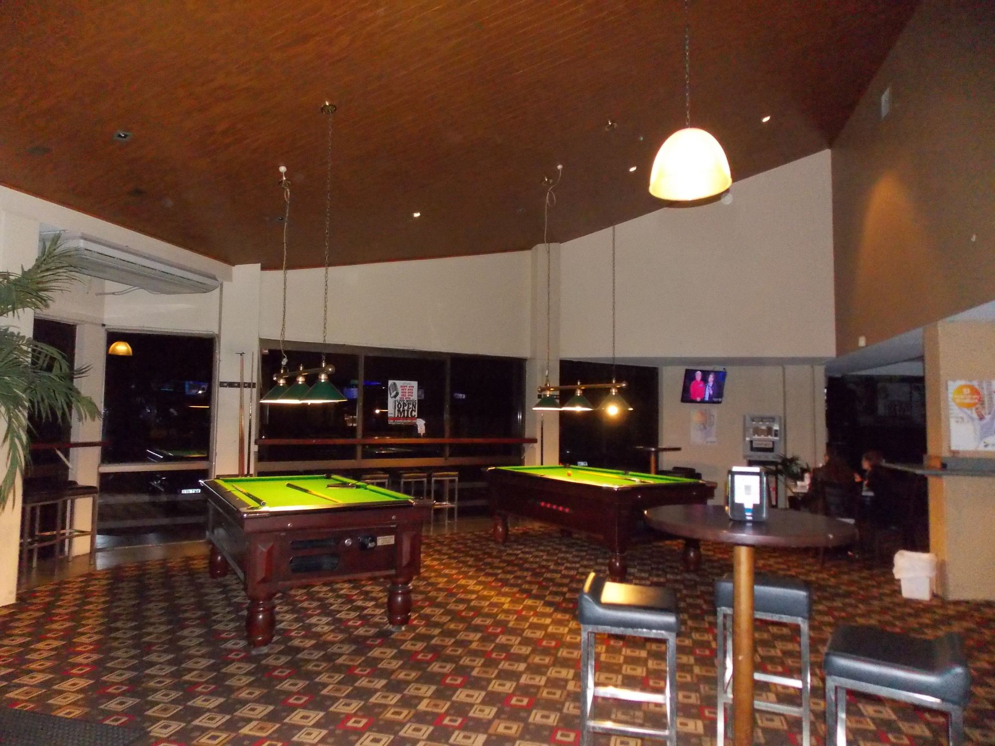 Currimundi Hotel Motel