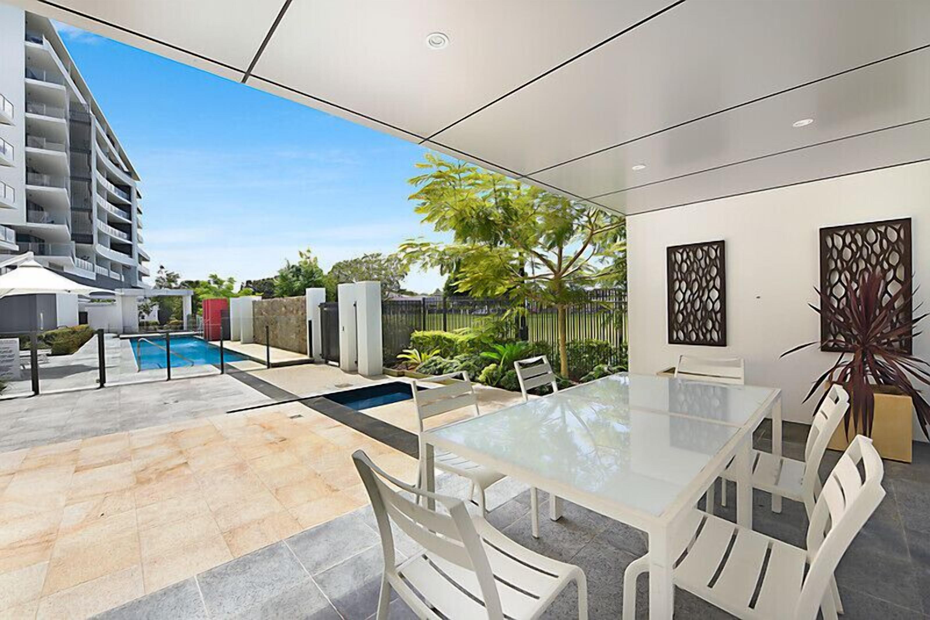 Harbour Quays Apartments