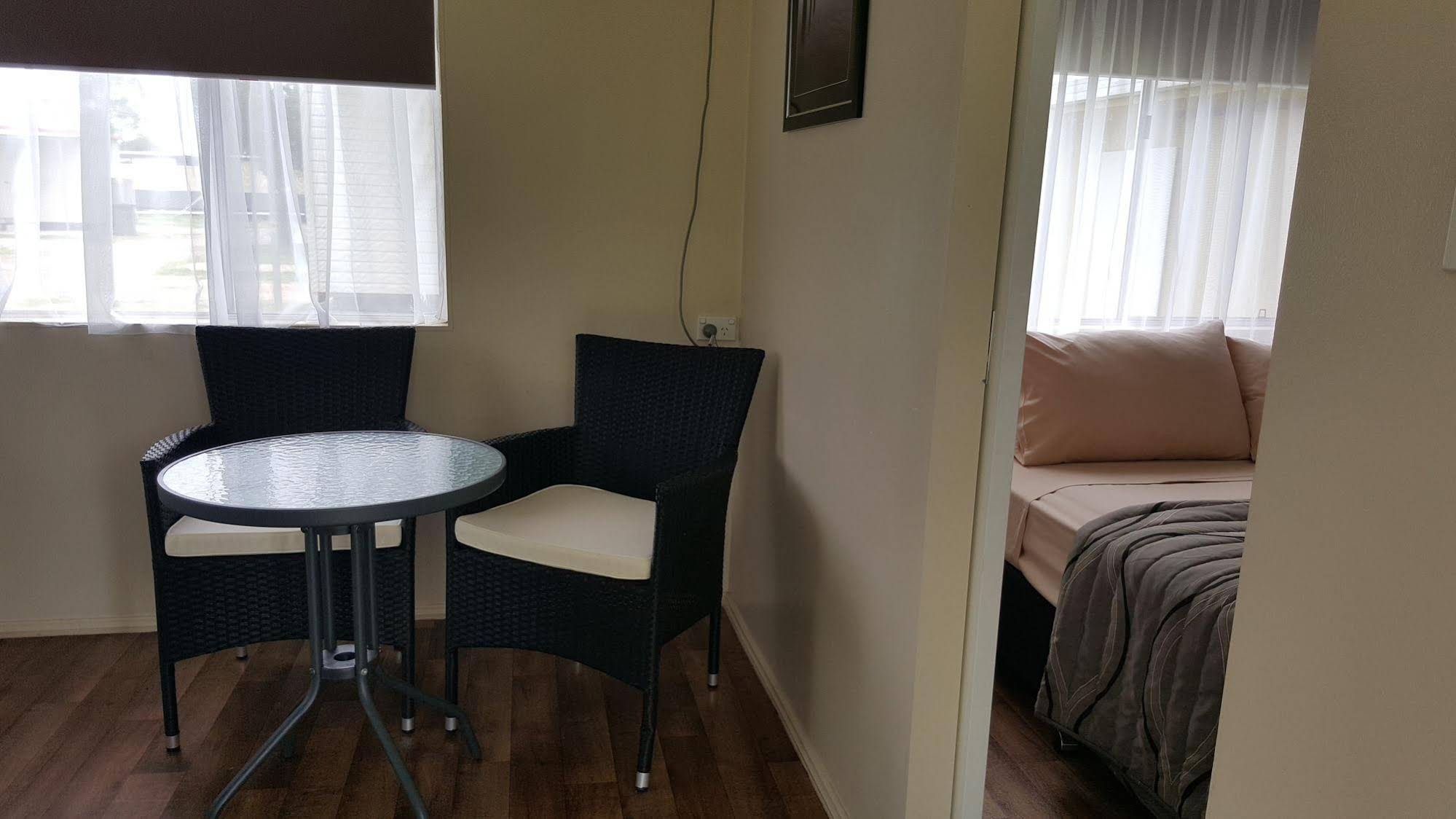 Biloela Holiday & Caravan Park