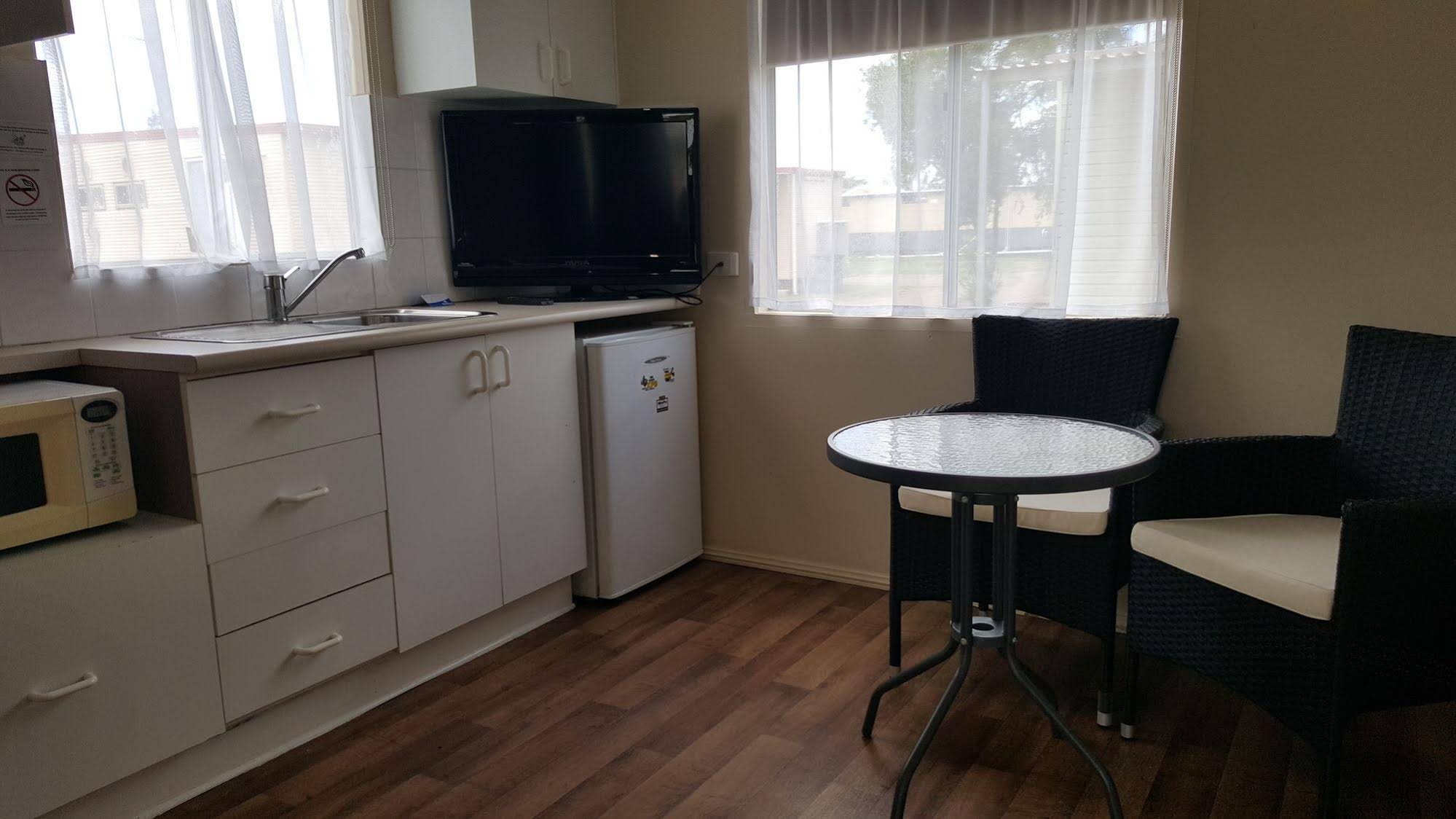 Biloela Holiday & Caravan Park