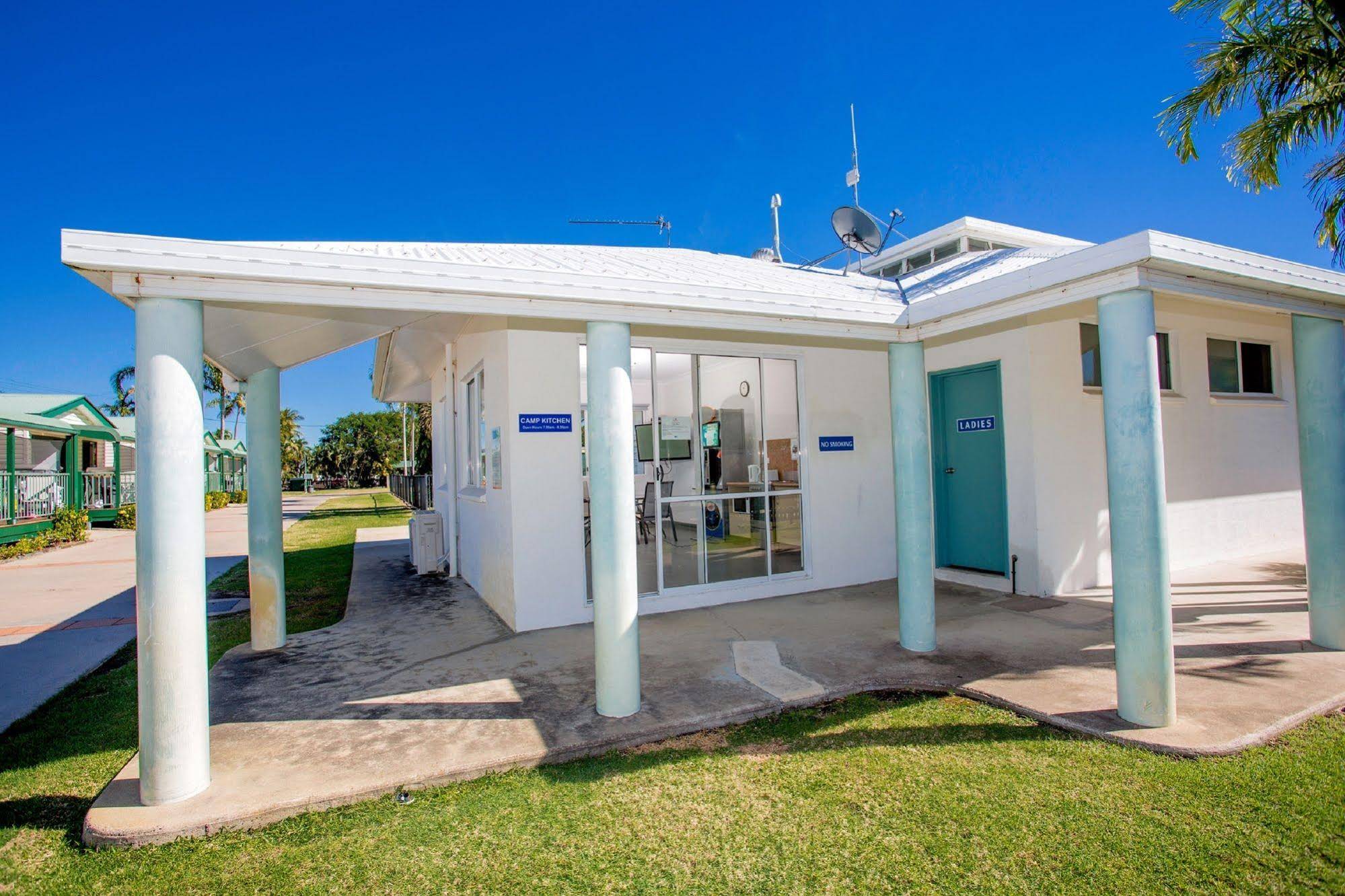 NRMA Bowen Beachfront Coral Coast Beachfront Holiday Park