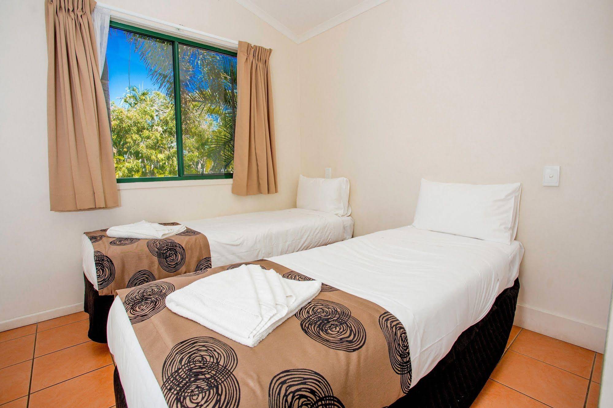 NRMA Bowen Beachfront Coral Coast Beachfront Holiday Park