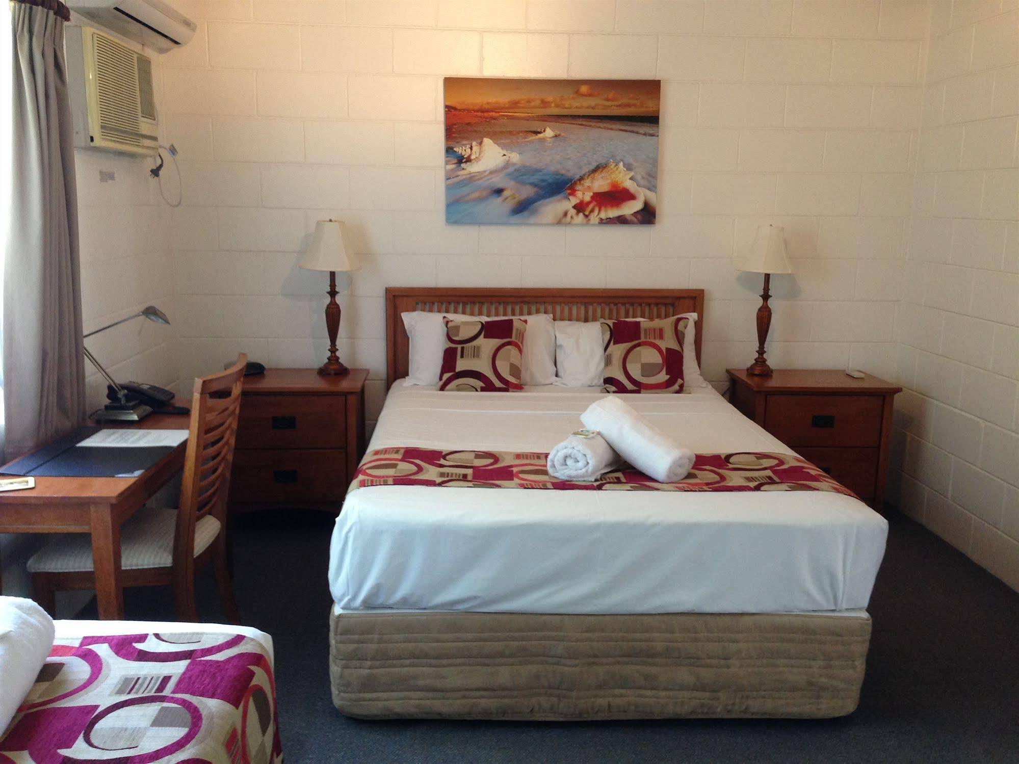 Palm View Holiday Apartments