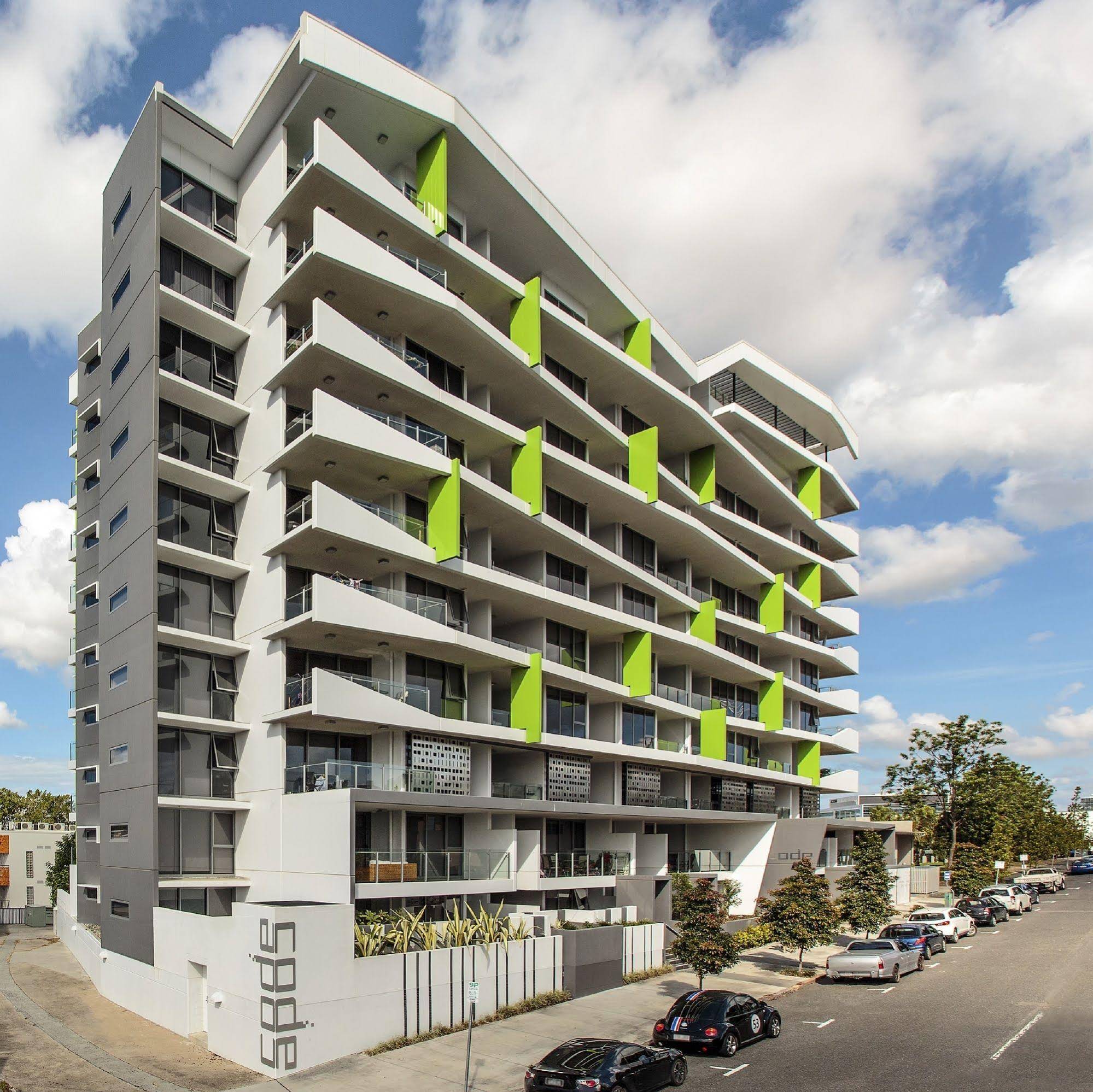 Code Apartments