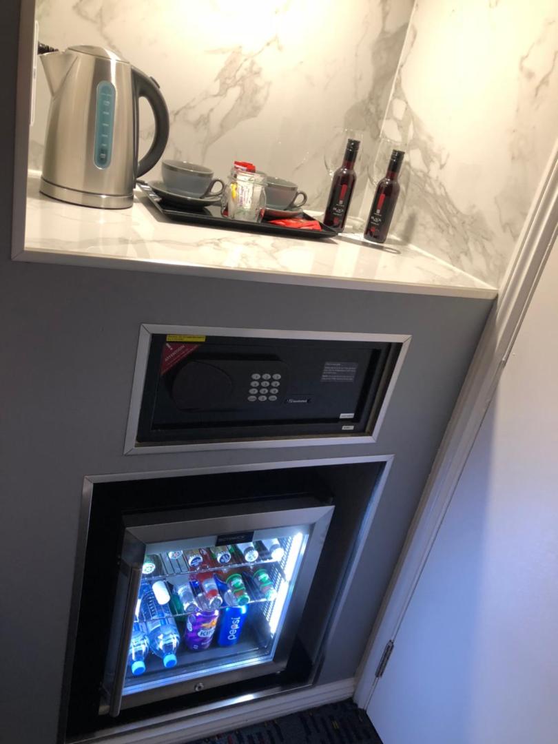 Amelia Budget Hotel