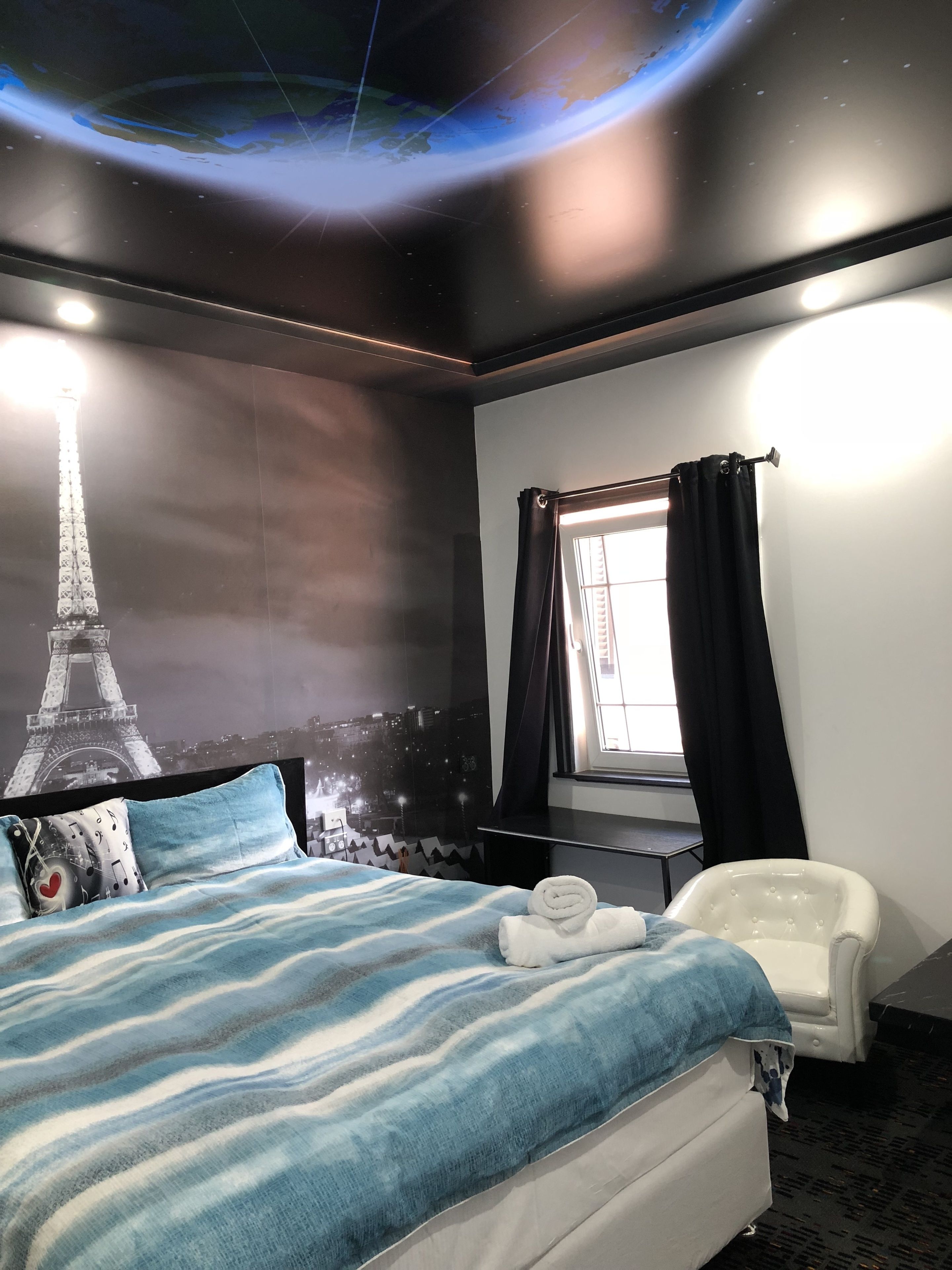 Amelia Budget Hotel